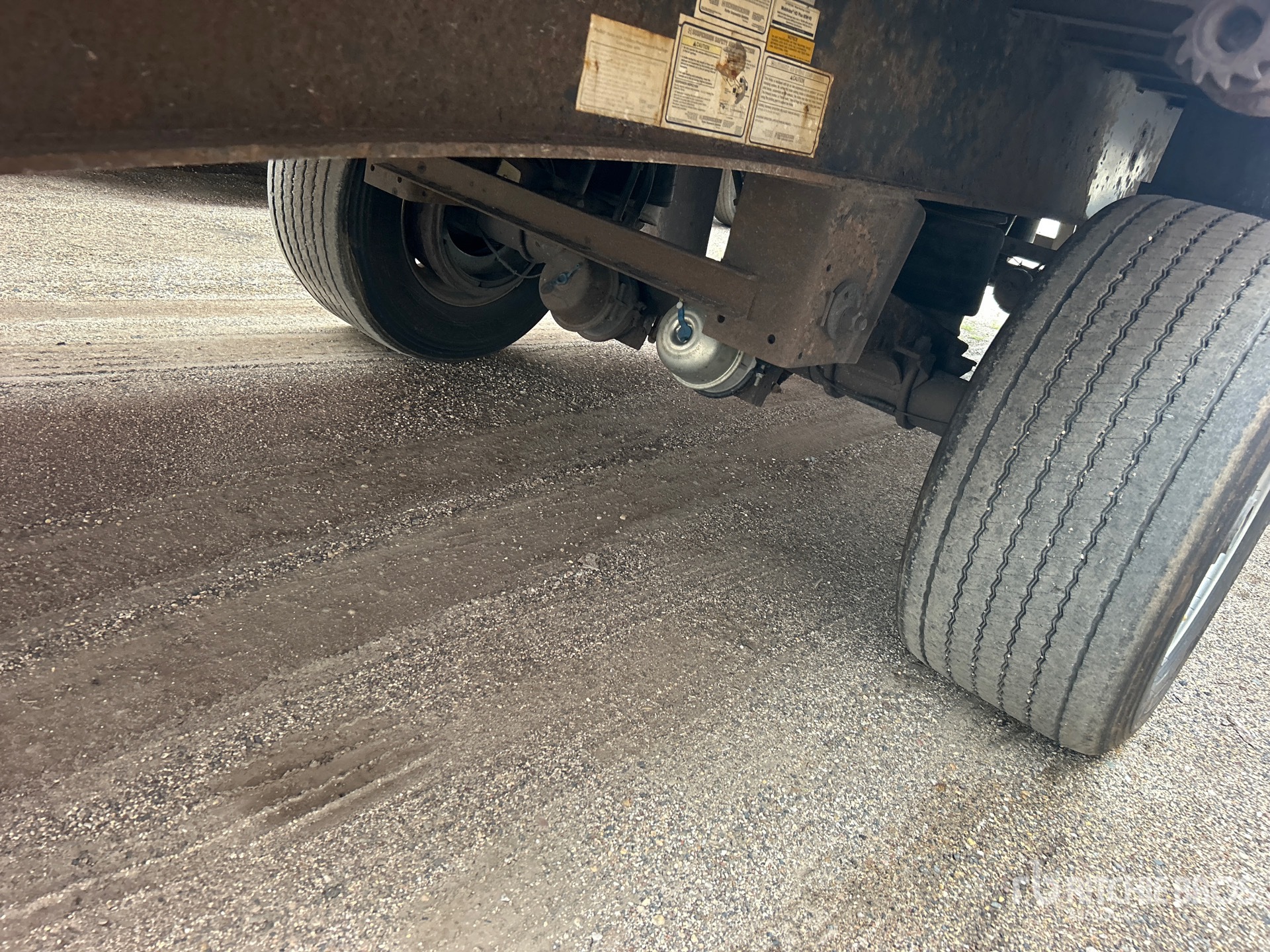 2013 Utility 50 ft T/A Spread Axle