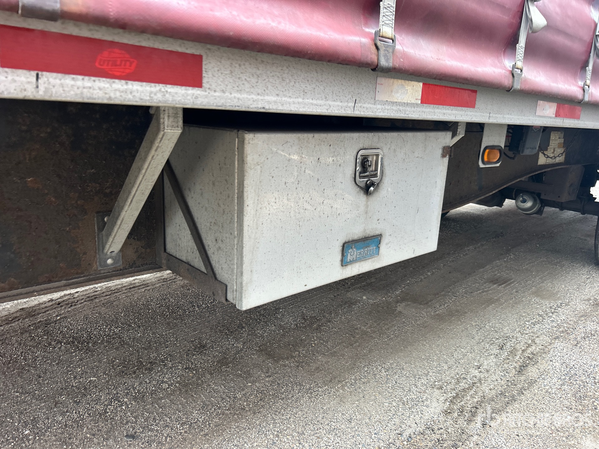 2013 Utility 50 ft T/A Spread Axle