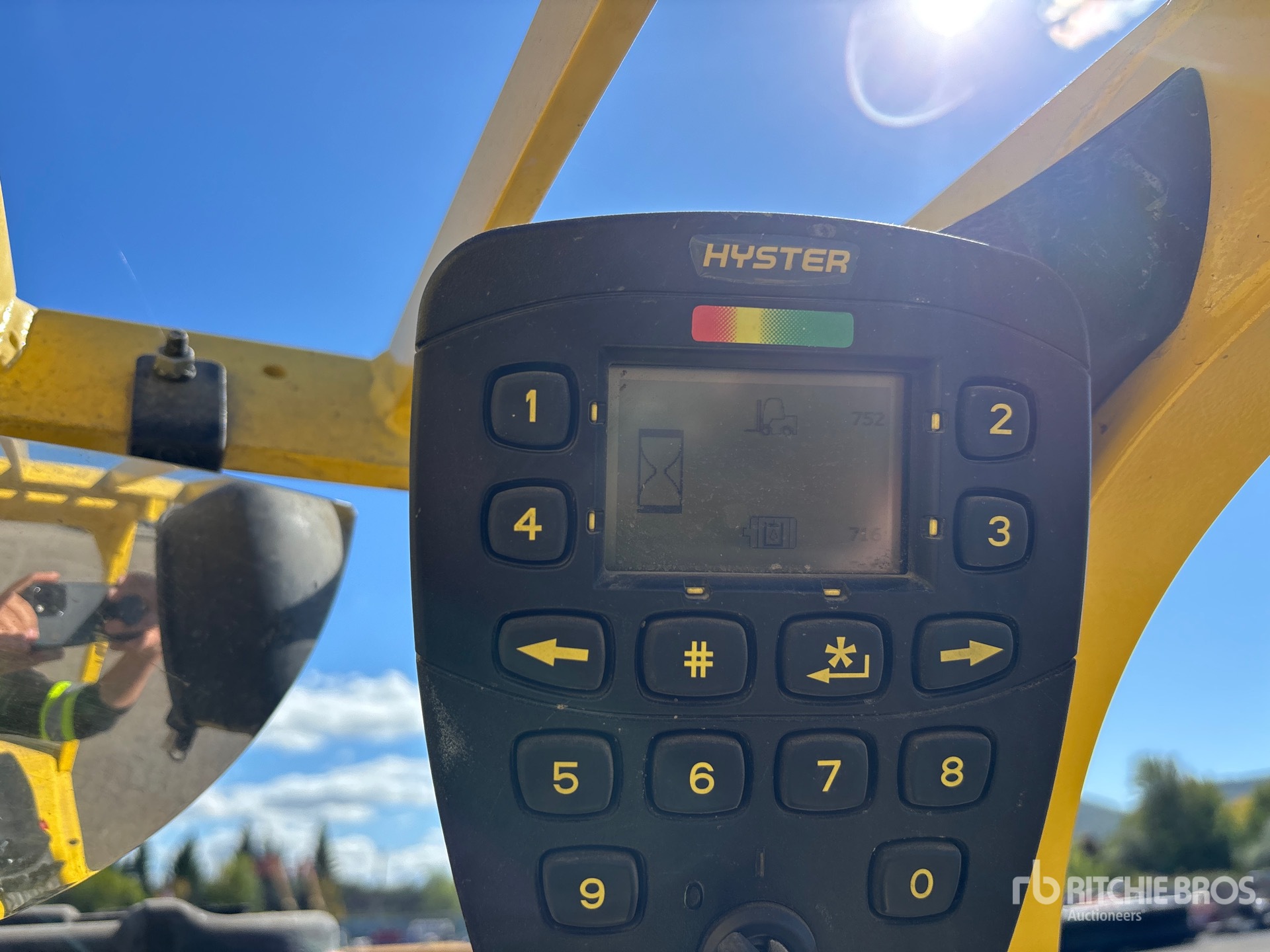 2010 Hyster E55XN33