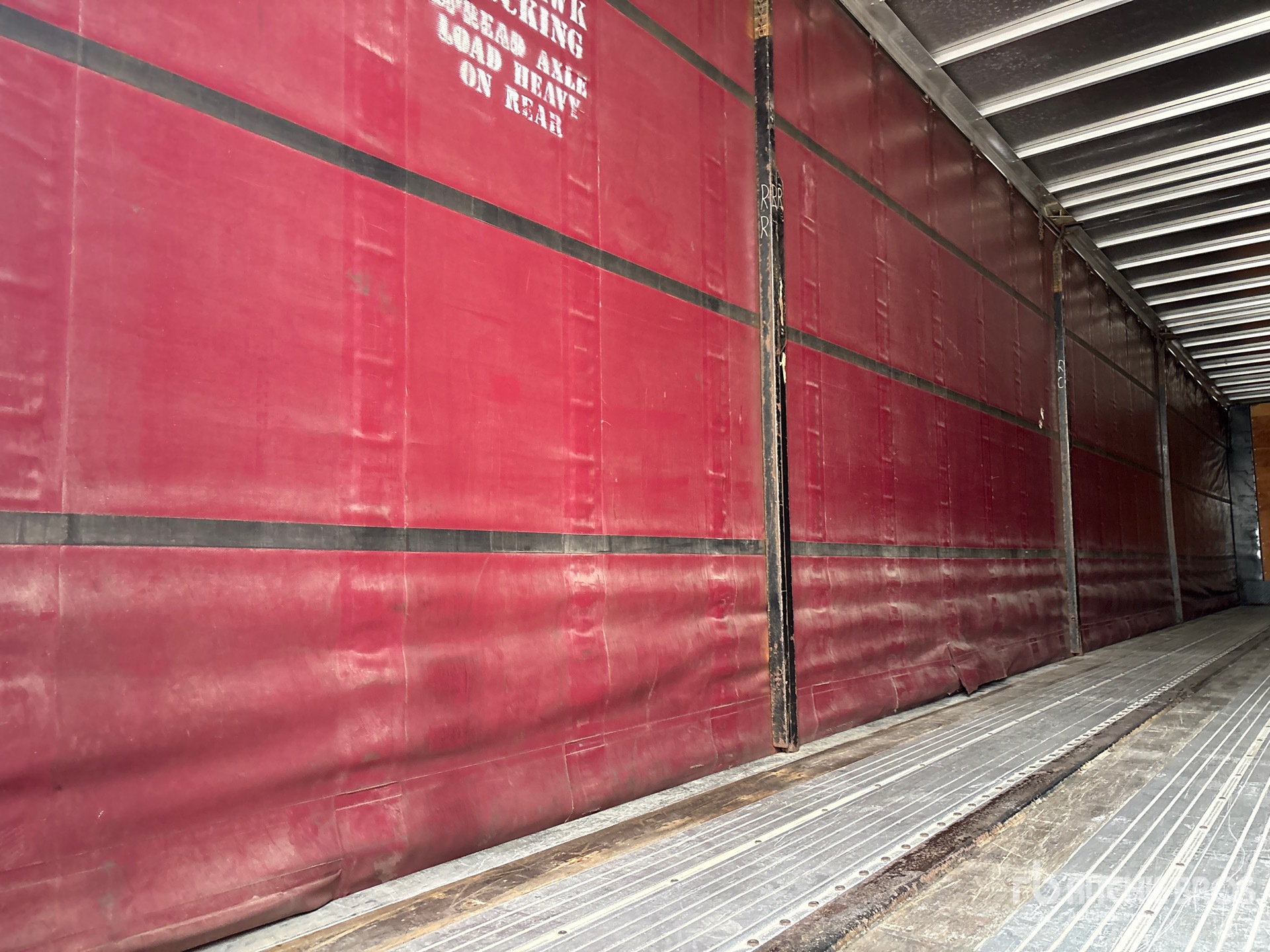 2013 Utility 50 ft T/A Spread Axle
