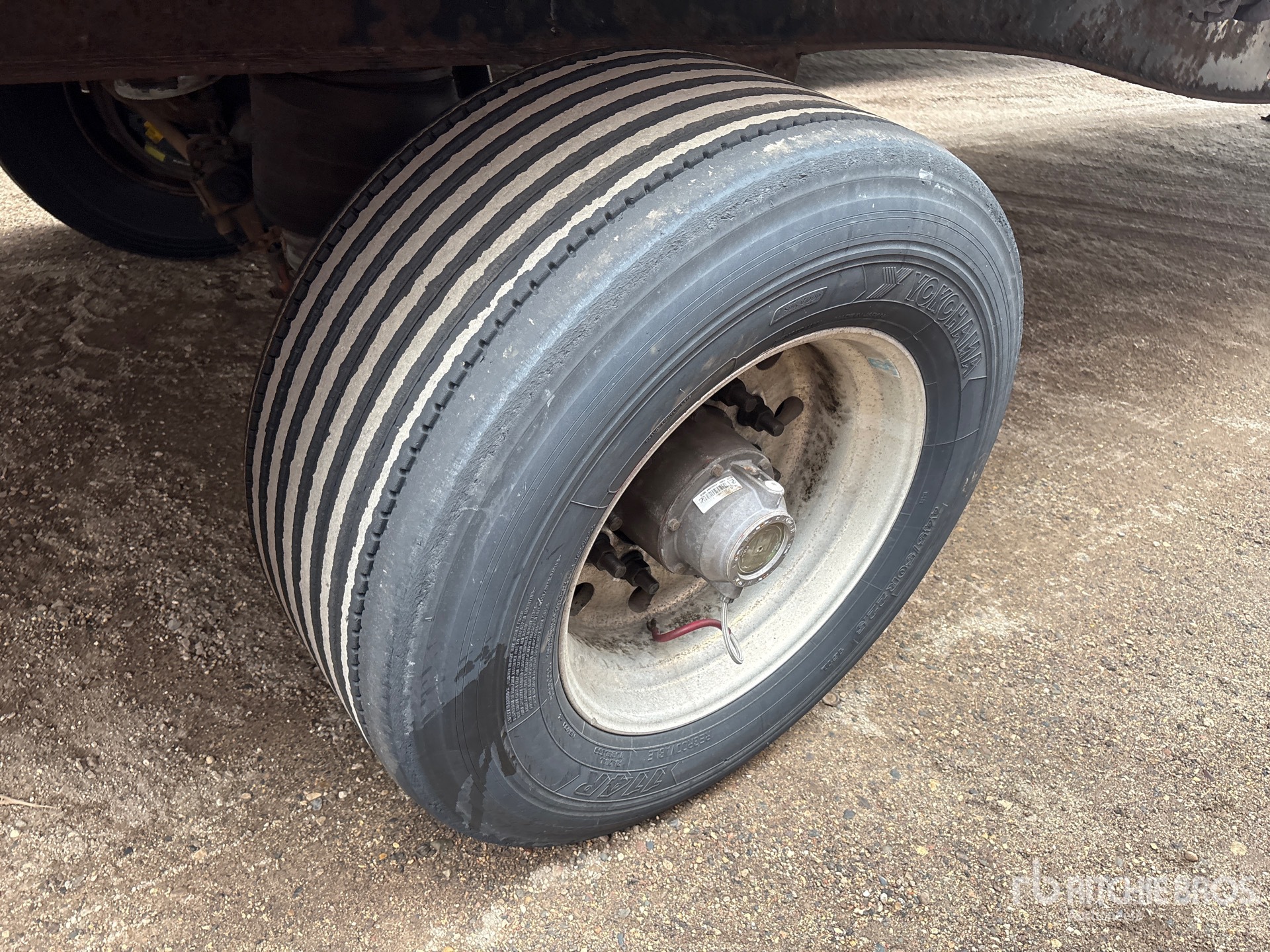 2013 Utility 50 ft T/A Spread Axle