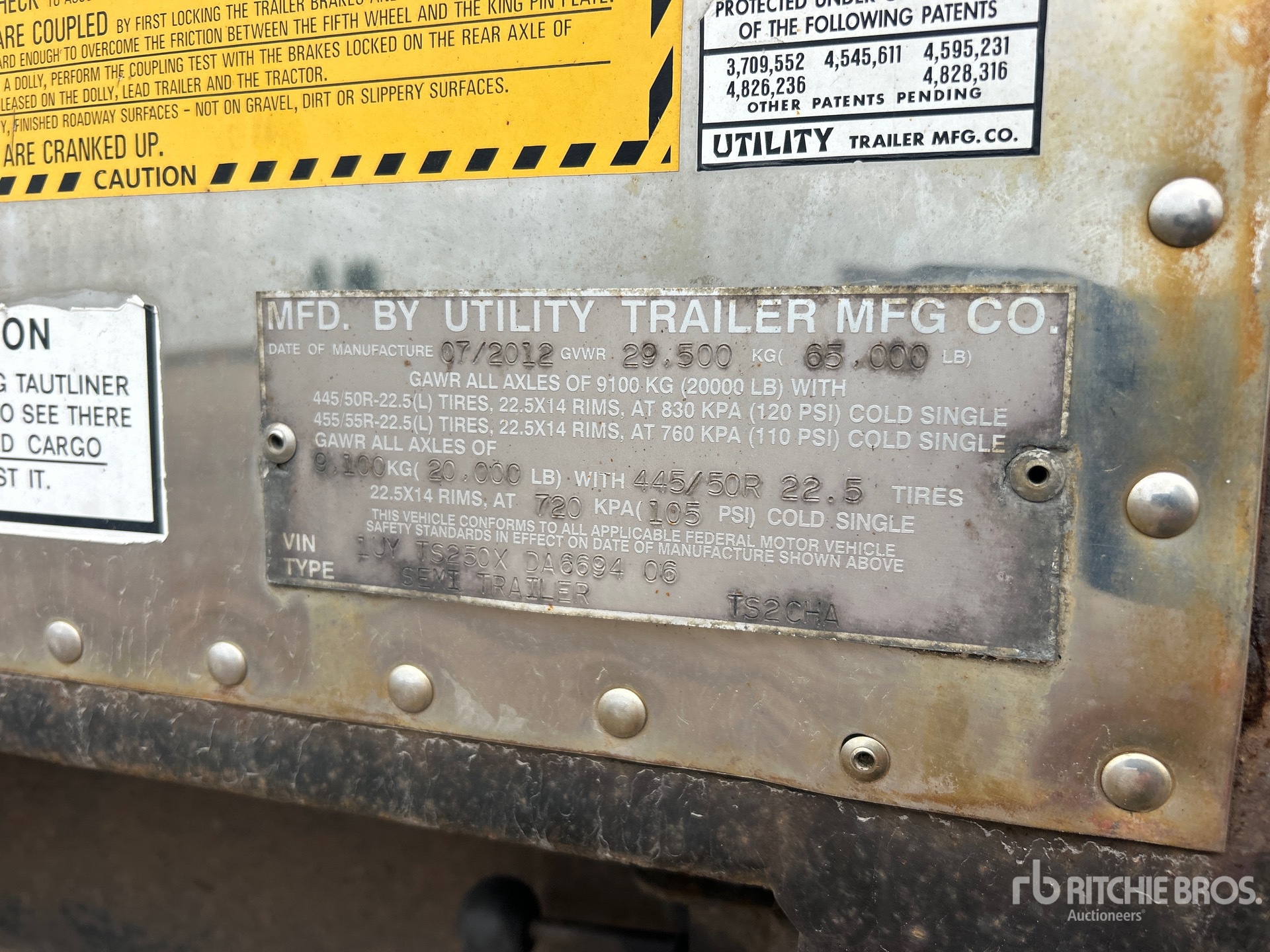 2013 Utility TS2CHA