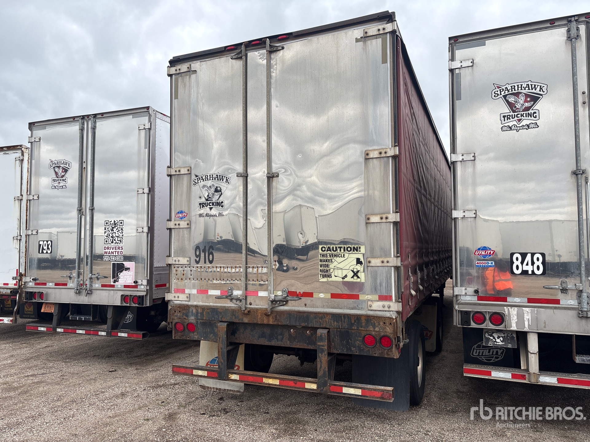 2013 Utility 50 ft T/A Spread Axle