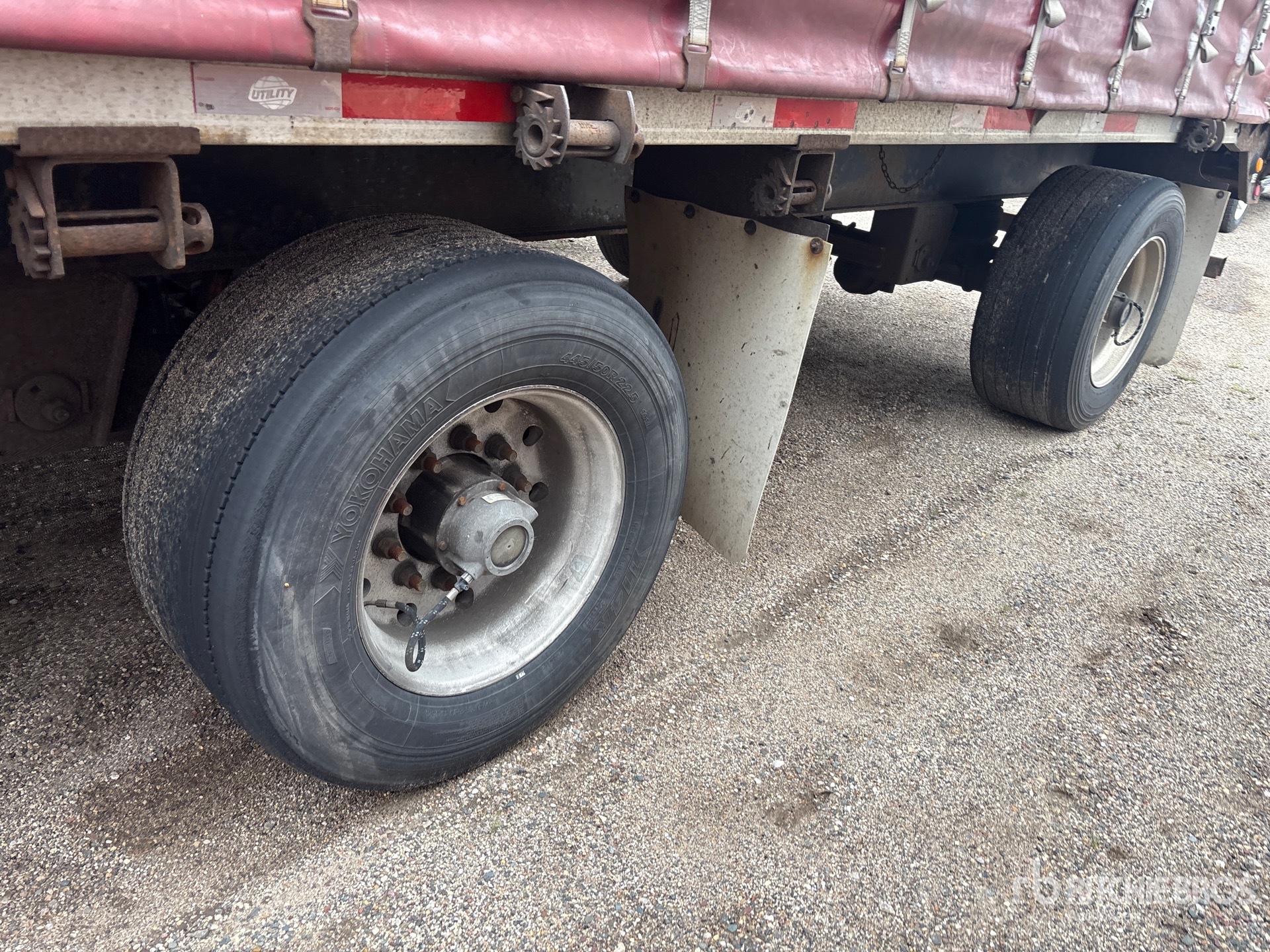 2013 Utility 50 ft T/A Spread Axle
