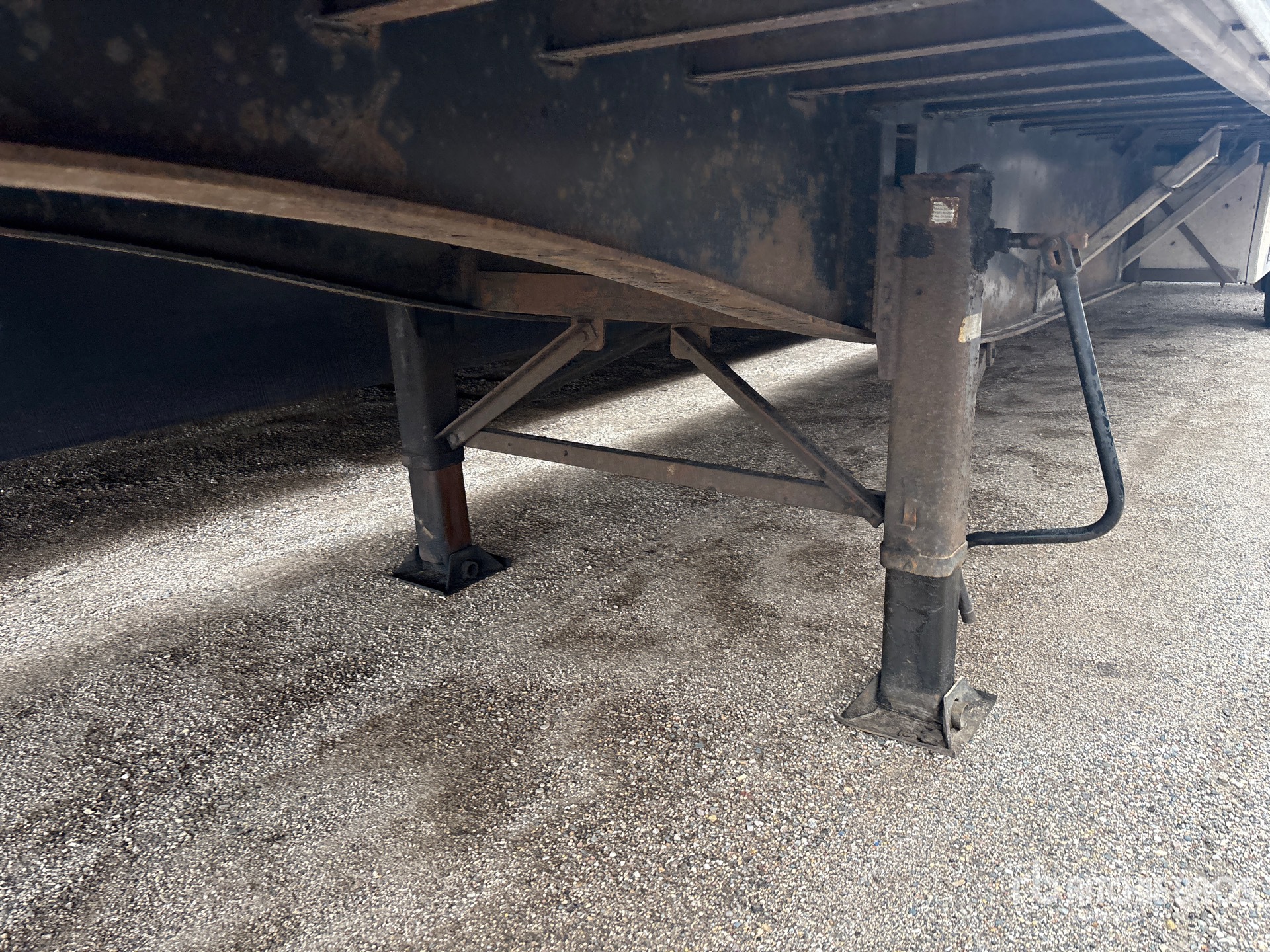 2013 Utility 50 ft T/A Spread Axle