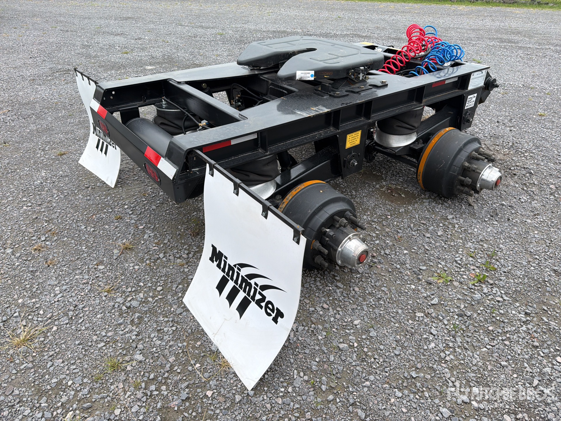 2027 Venturo T/A Dolly (Sin Usar) / (Unused)