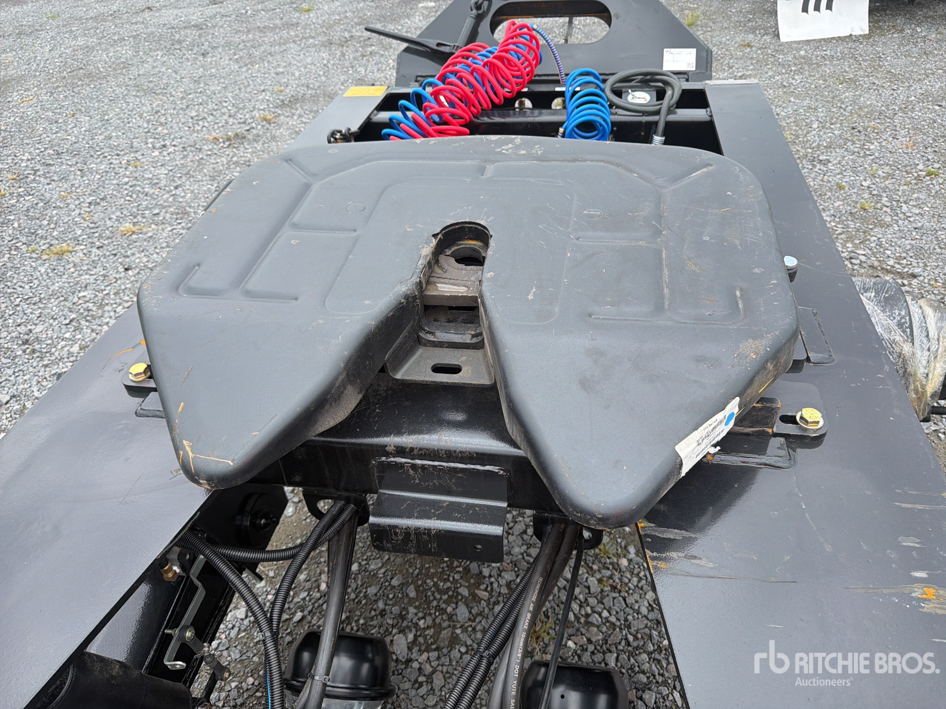 2027 Venturo T/A Dolly (Sin Usar) / (Unused)