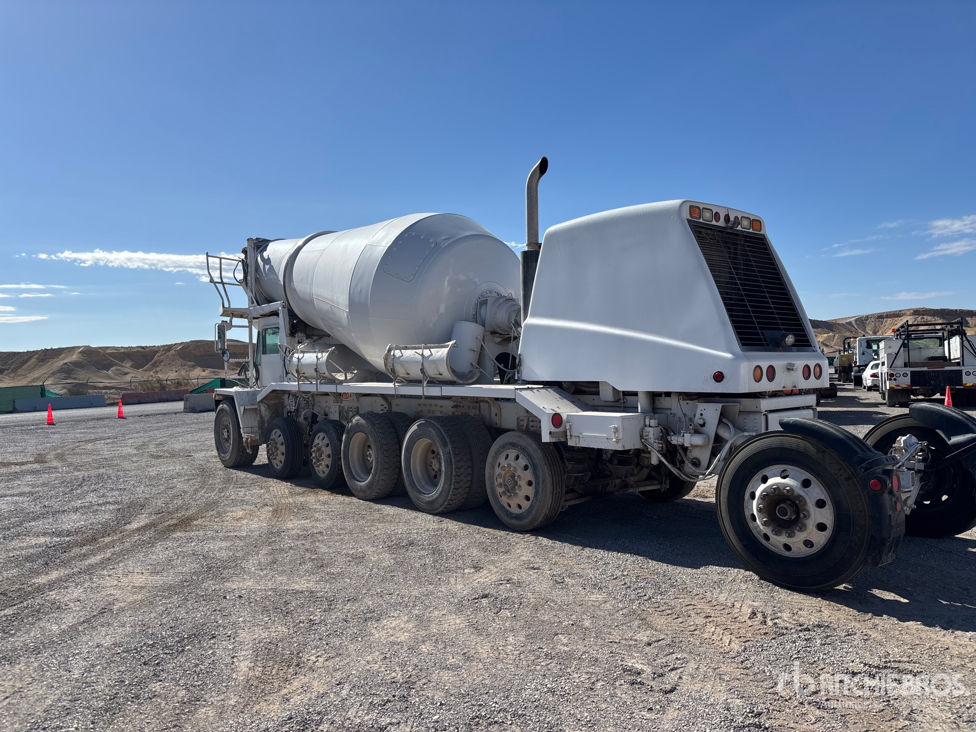 2014 Oshkosh S-2146