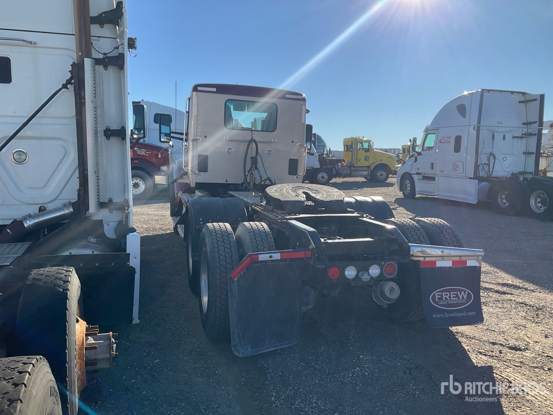 2020 Kenworth T880