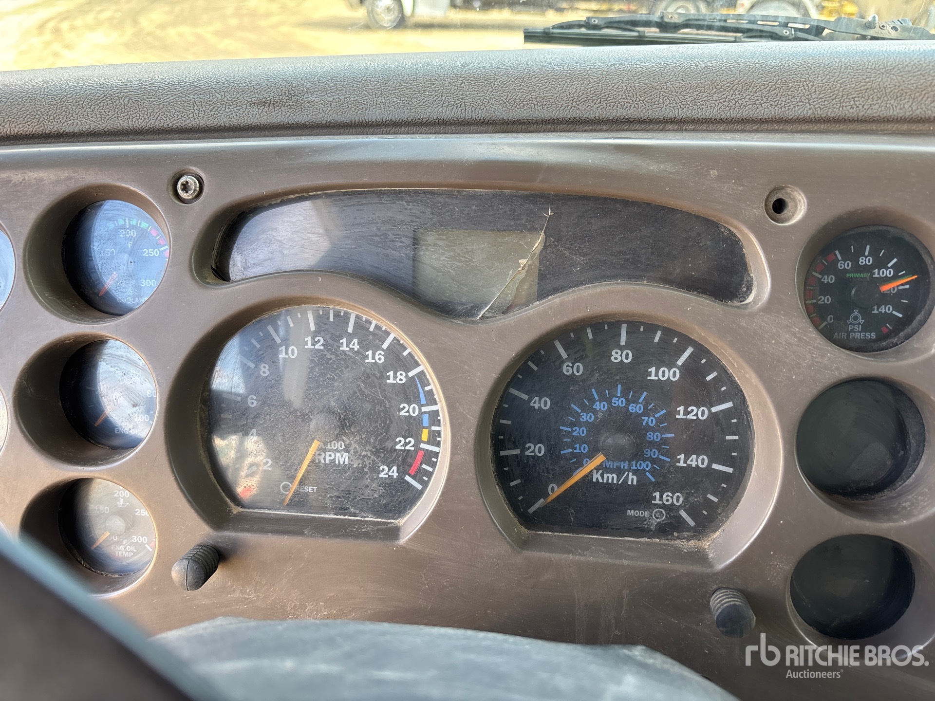 2007 Mack VISION