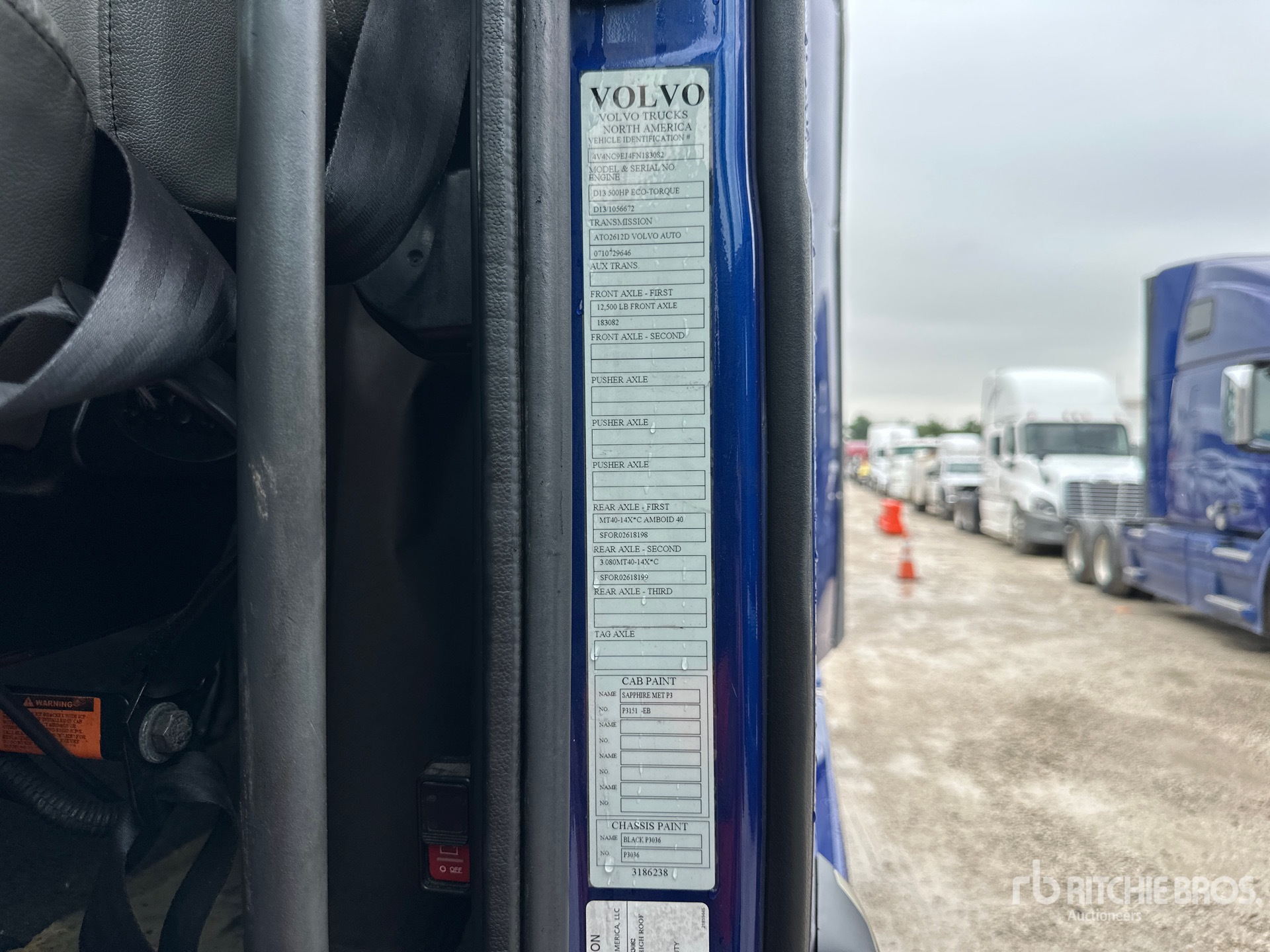 2015 Volvo VNL