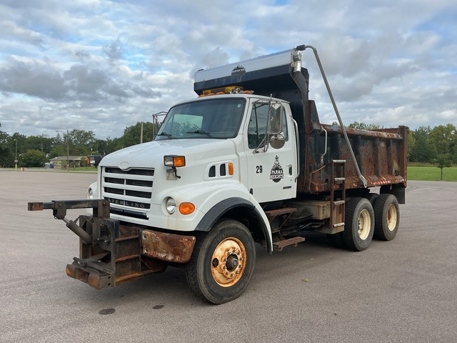 2002 Sterling LT7500 6x4 T/A Dump Truck