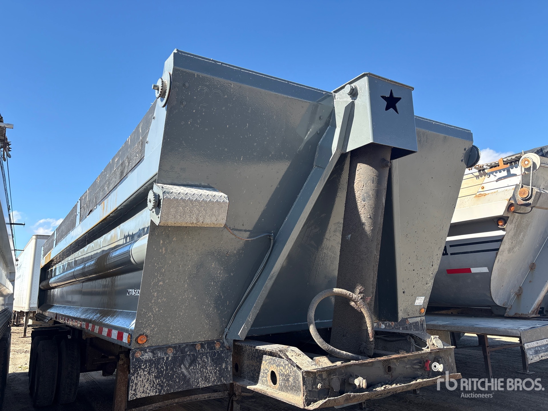 2011 Neustar T/A