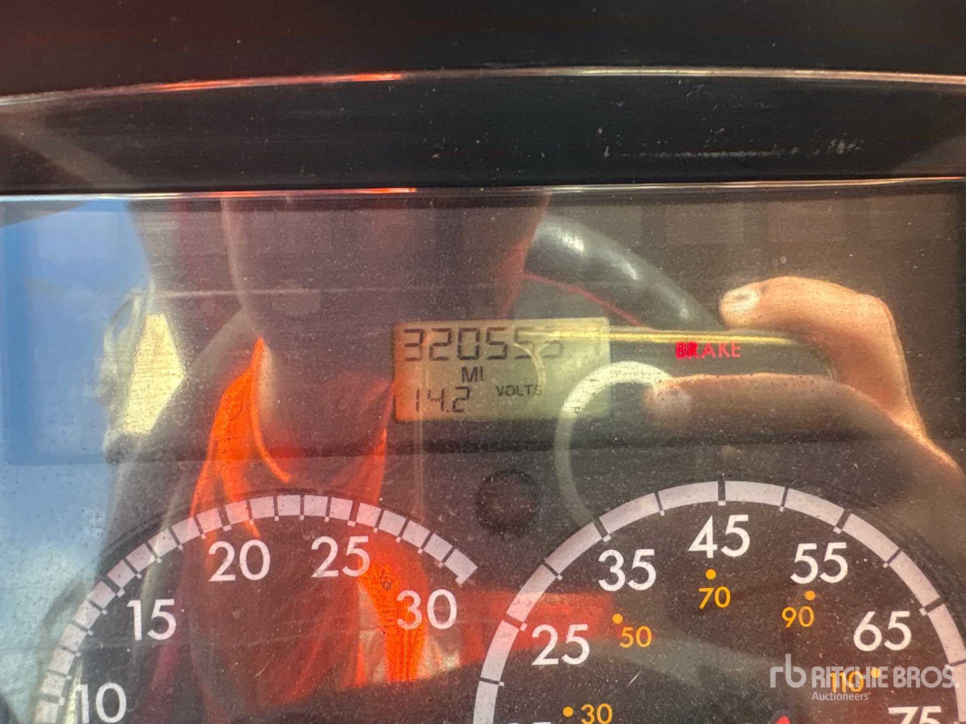 2014 Freightliner M2 106