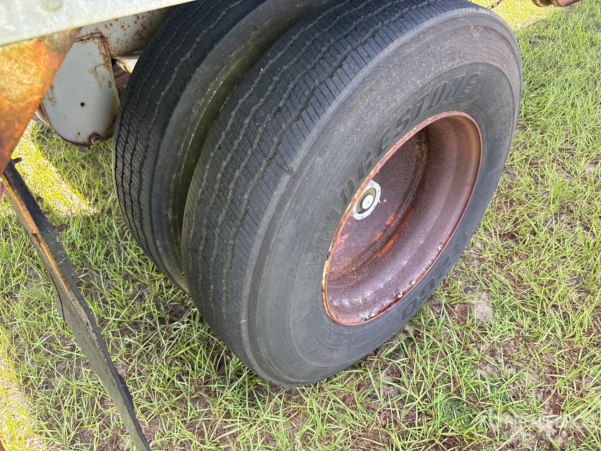 1994 Trailmobile 28 FT X 102 IN S/A