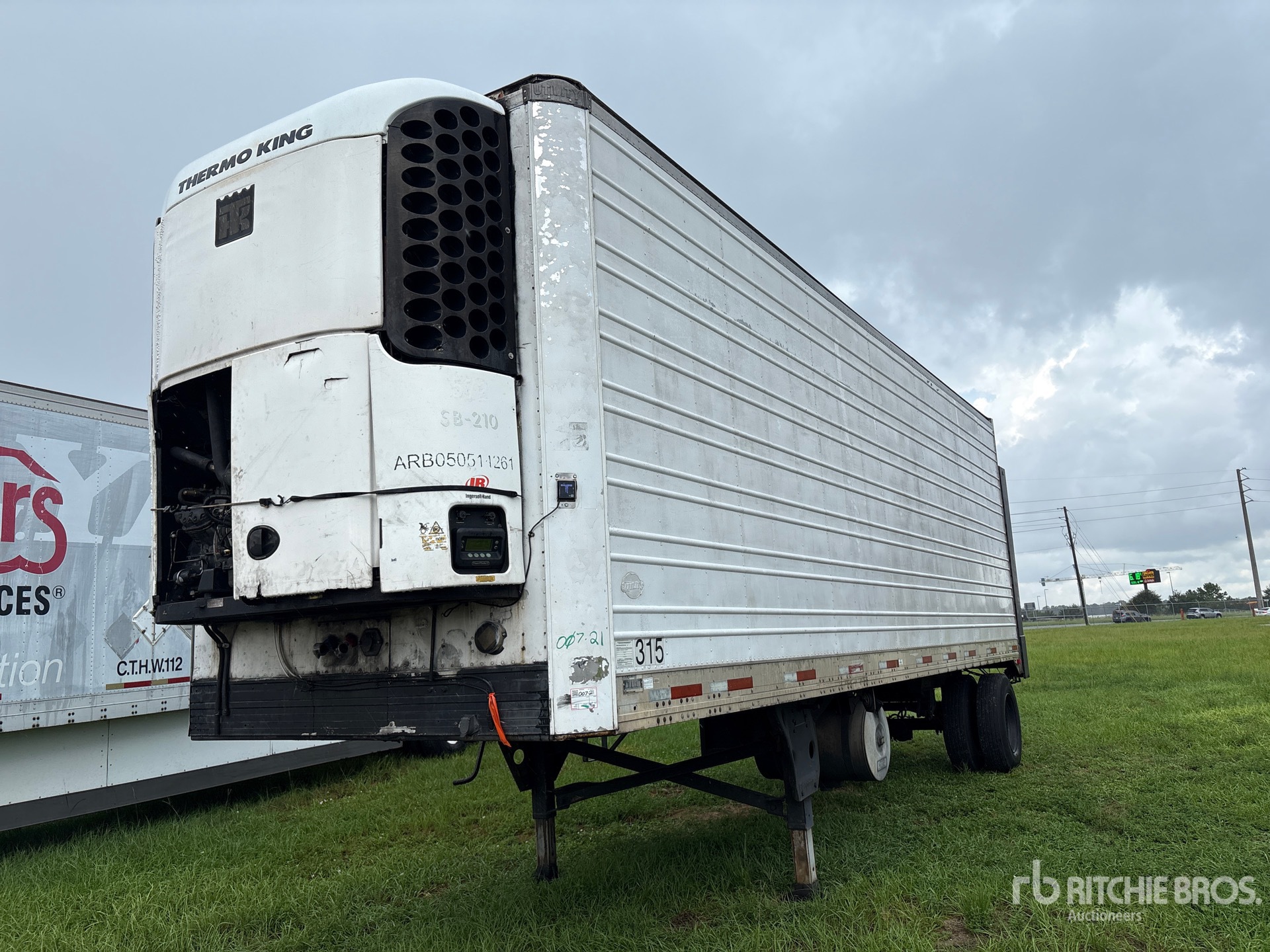 1995 Utility 3000R