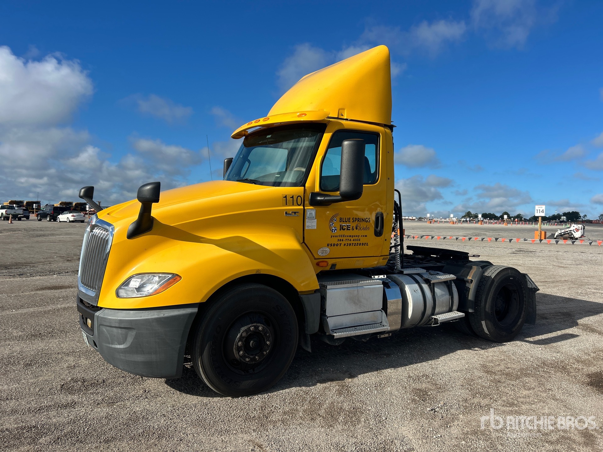 2018 International LT625