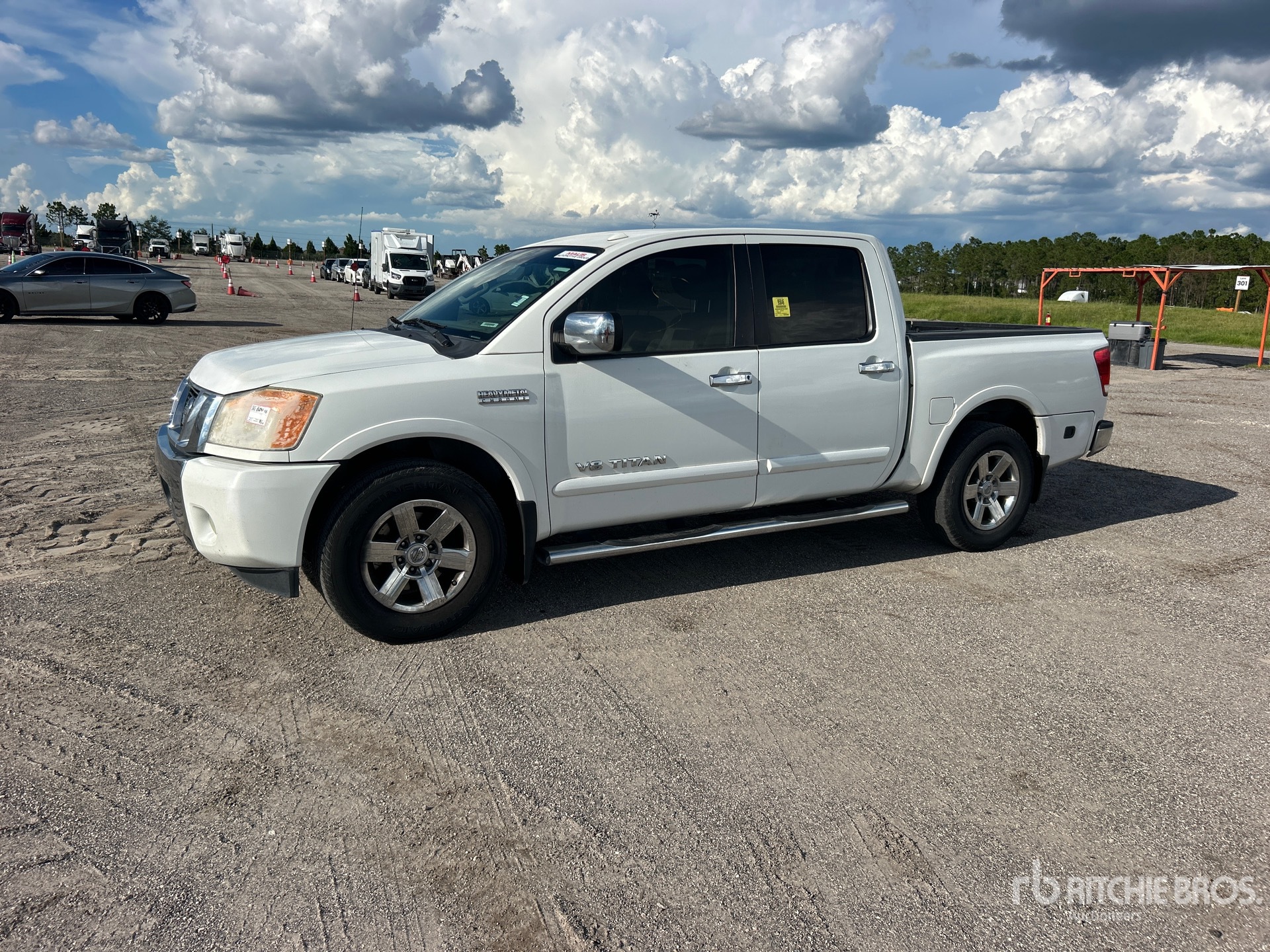 2015 Nissan TITAN