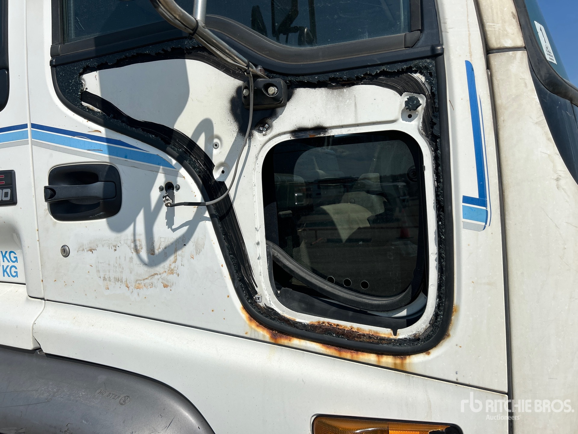 2000 GMC T6500