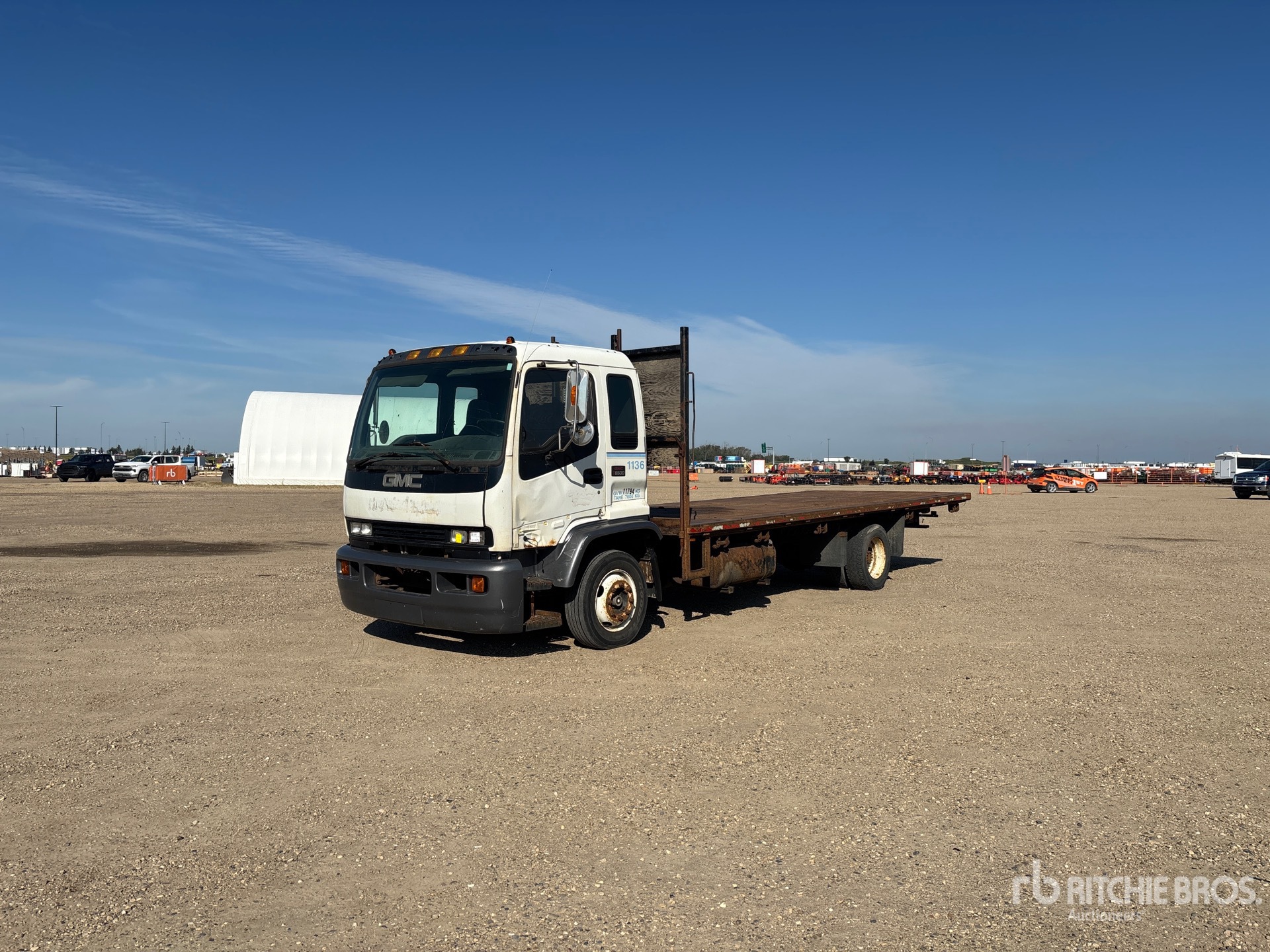 2000 GMC T6500