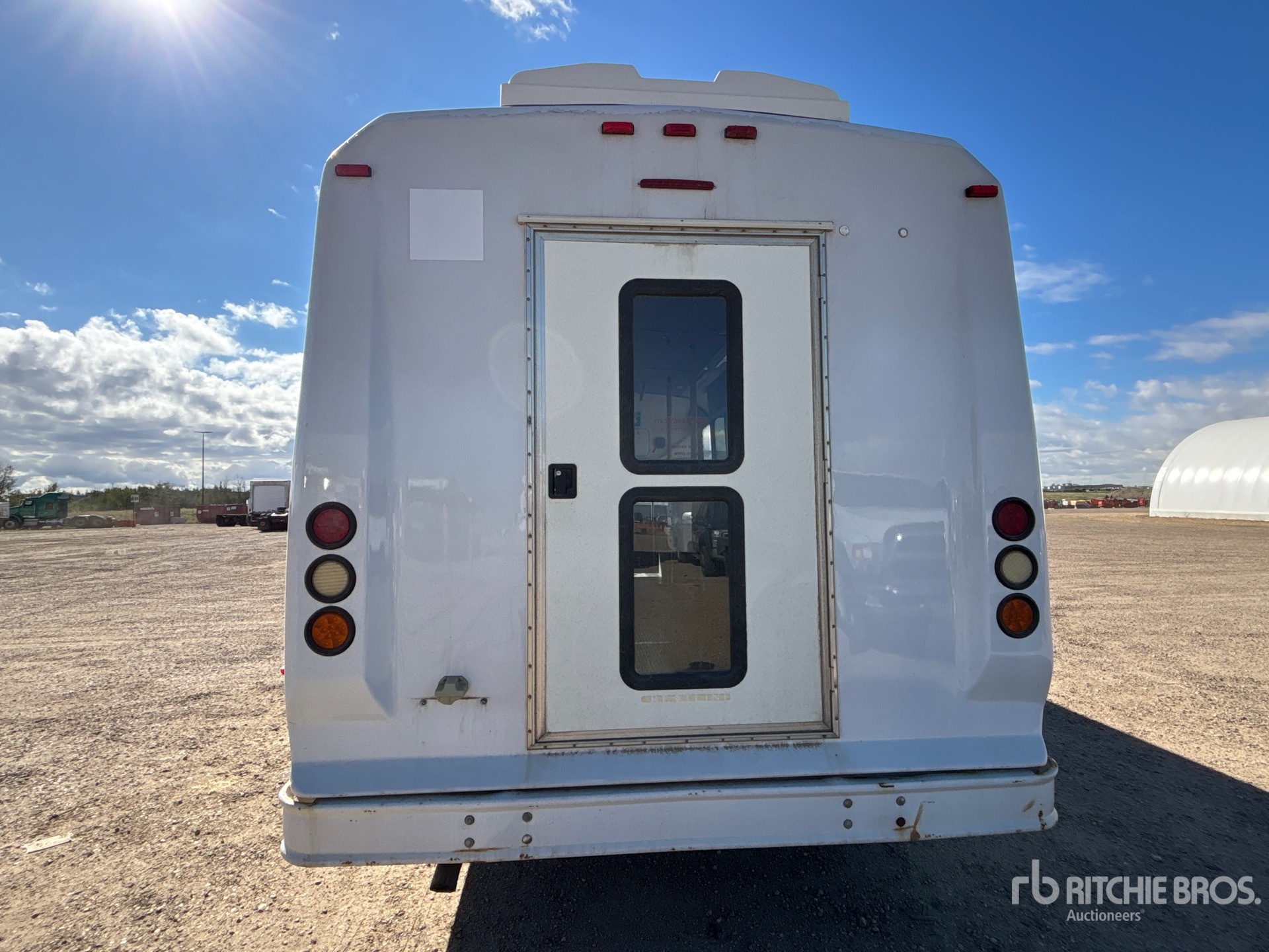 2011 Ford E-450