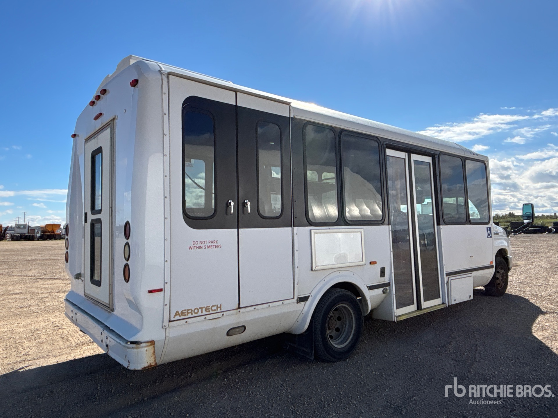 2011 Ford E-450