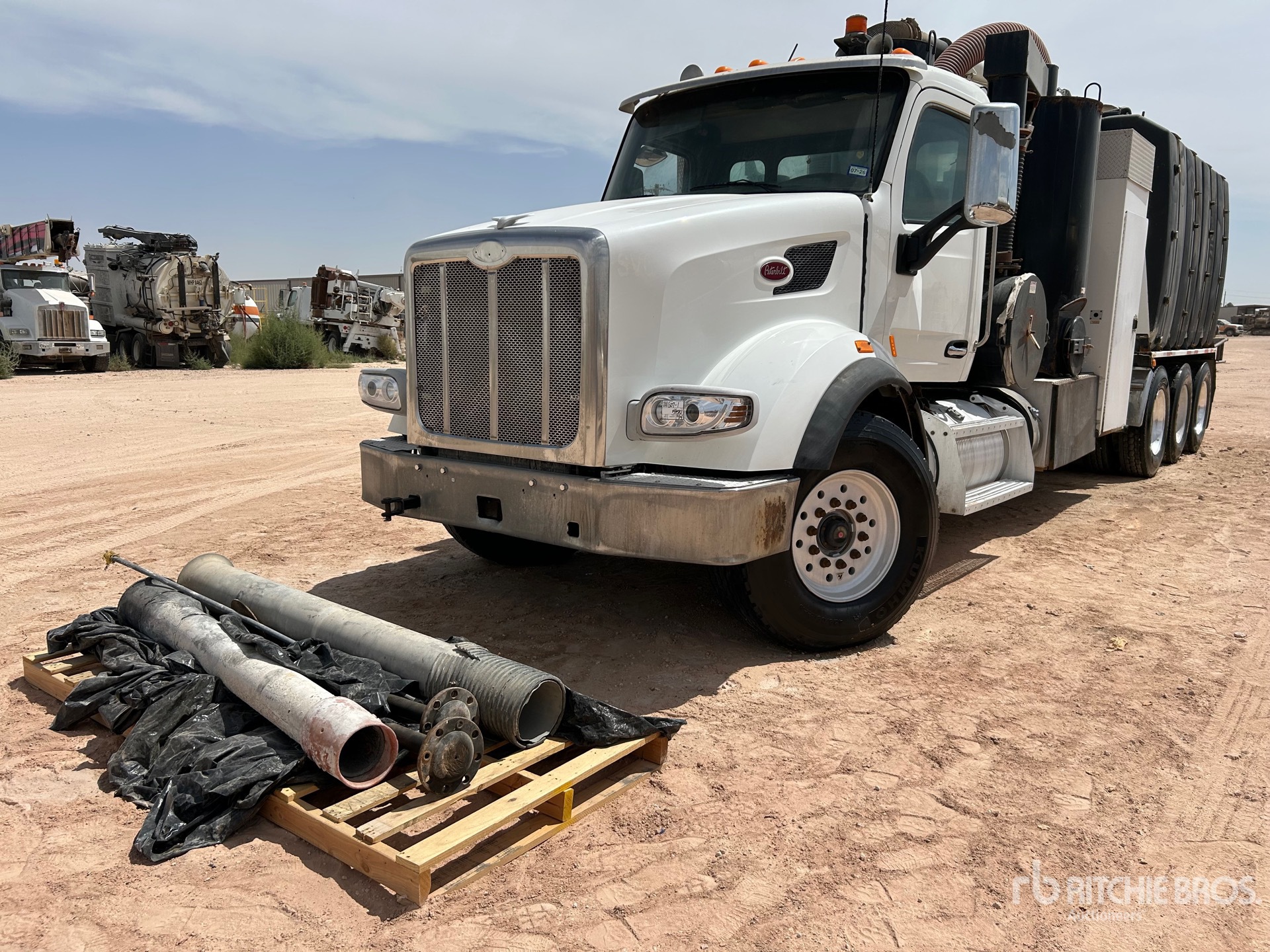2015 Peterbilt 567