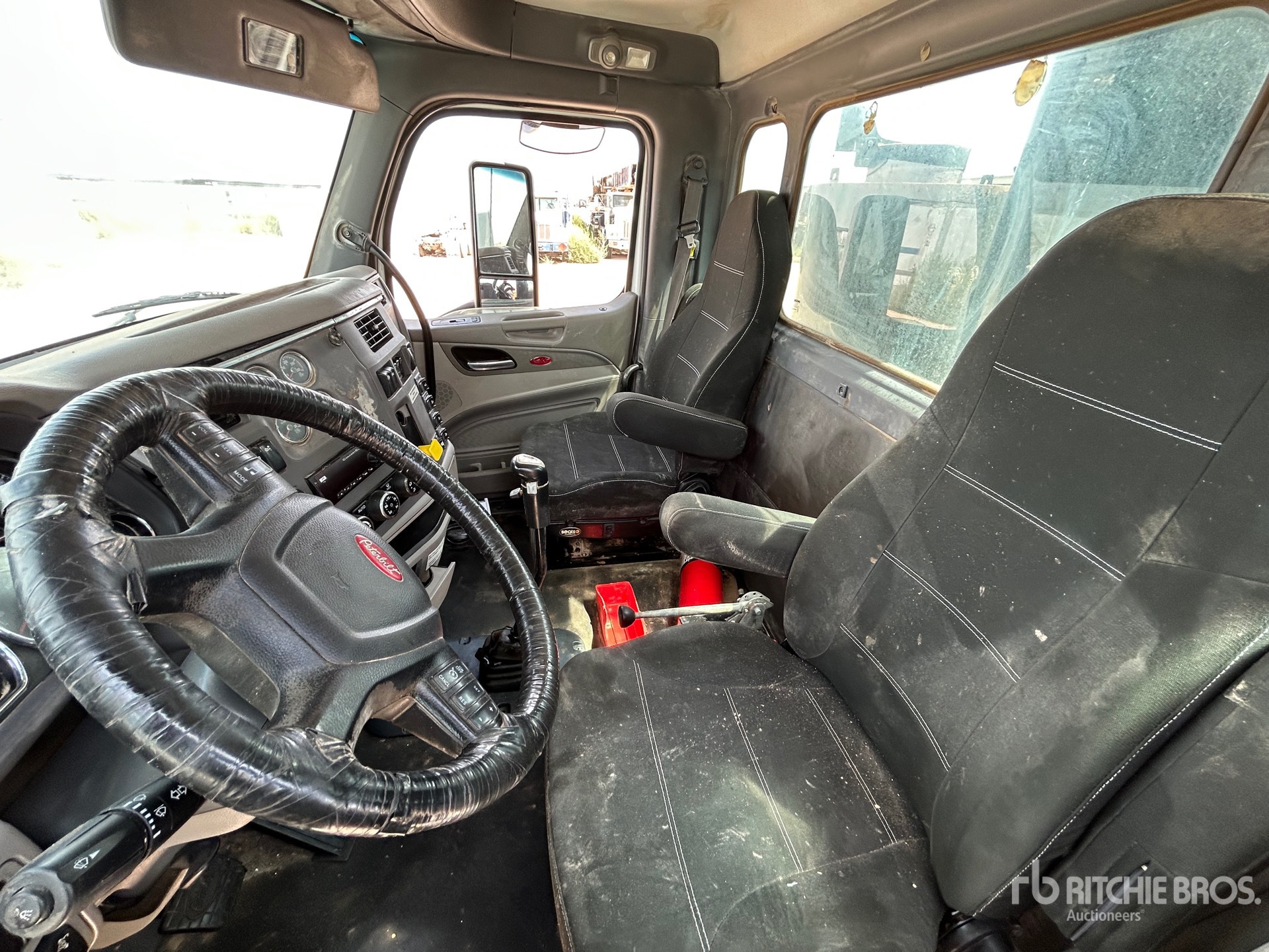 2015 Peterbilt 567