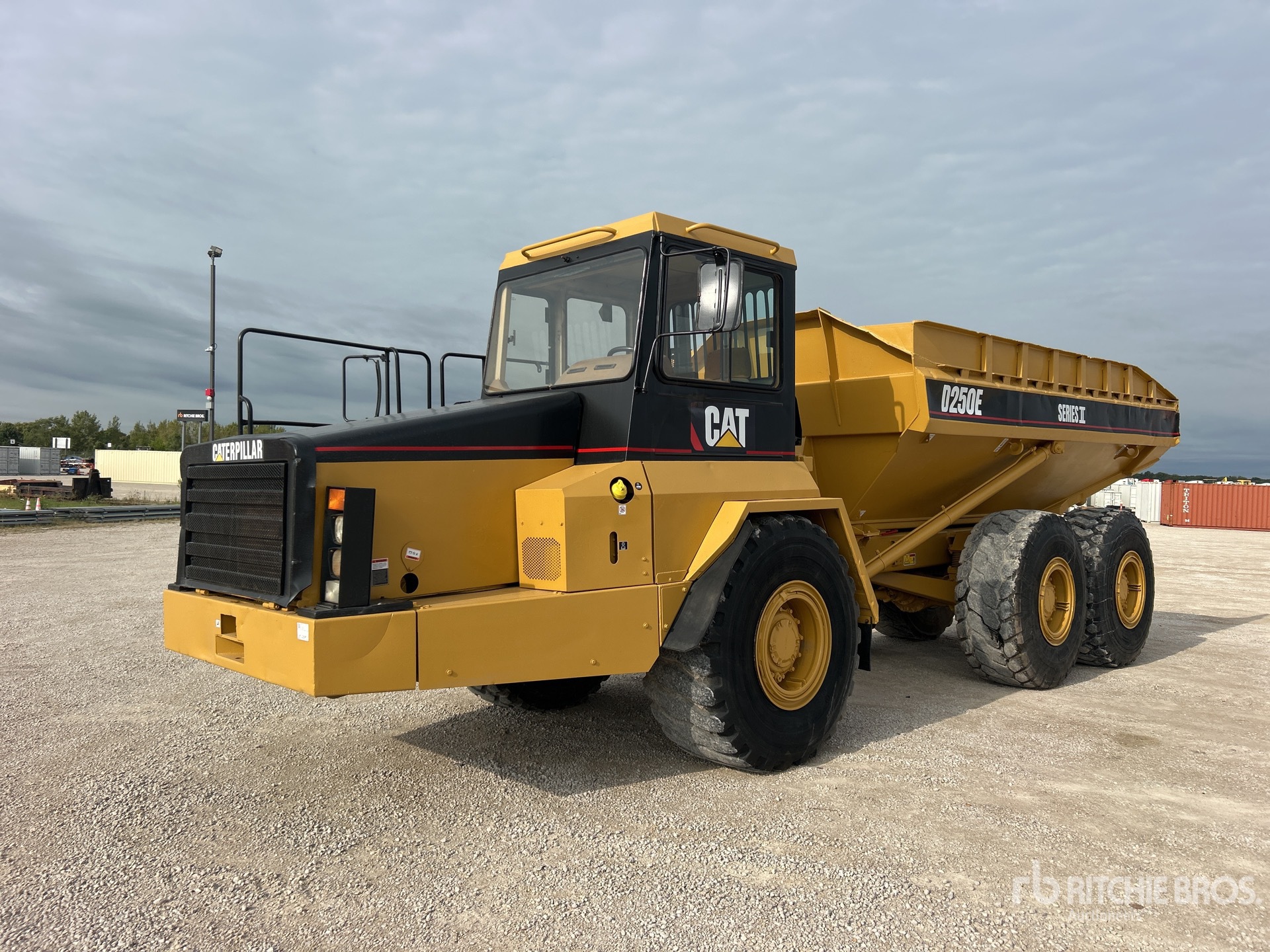 1997 Caterpillar D250E
