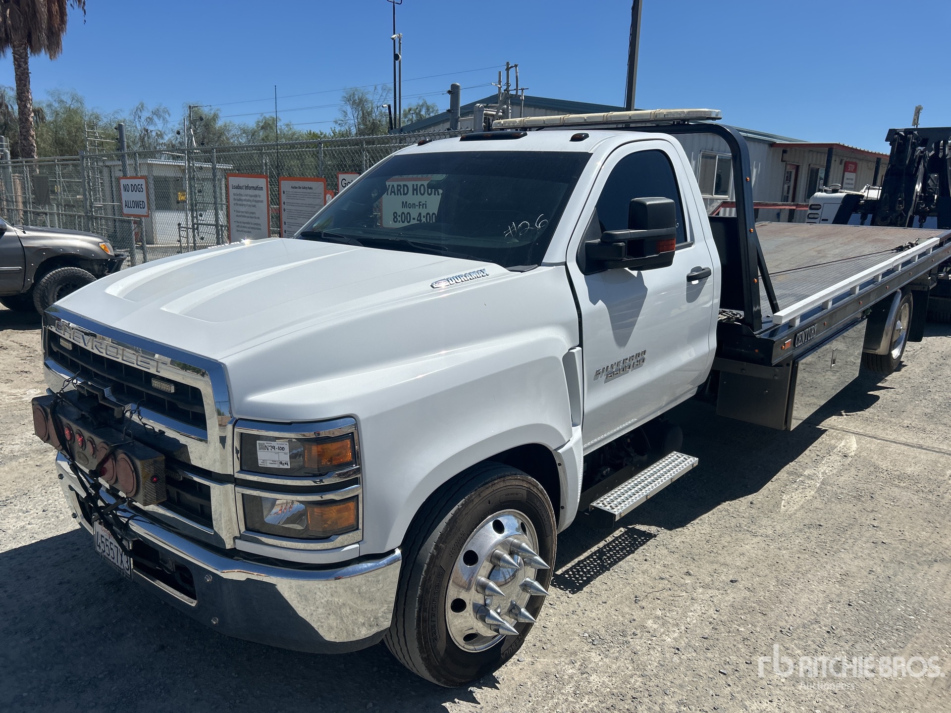 2019 Chevrolet SILVERADO 6500H