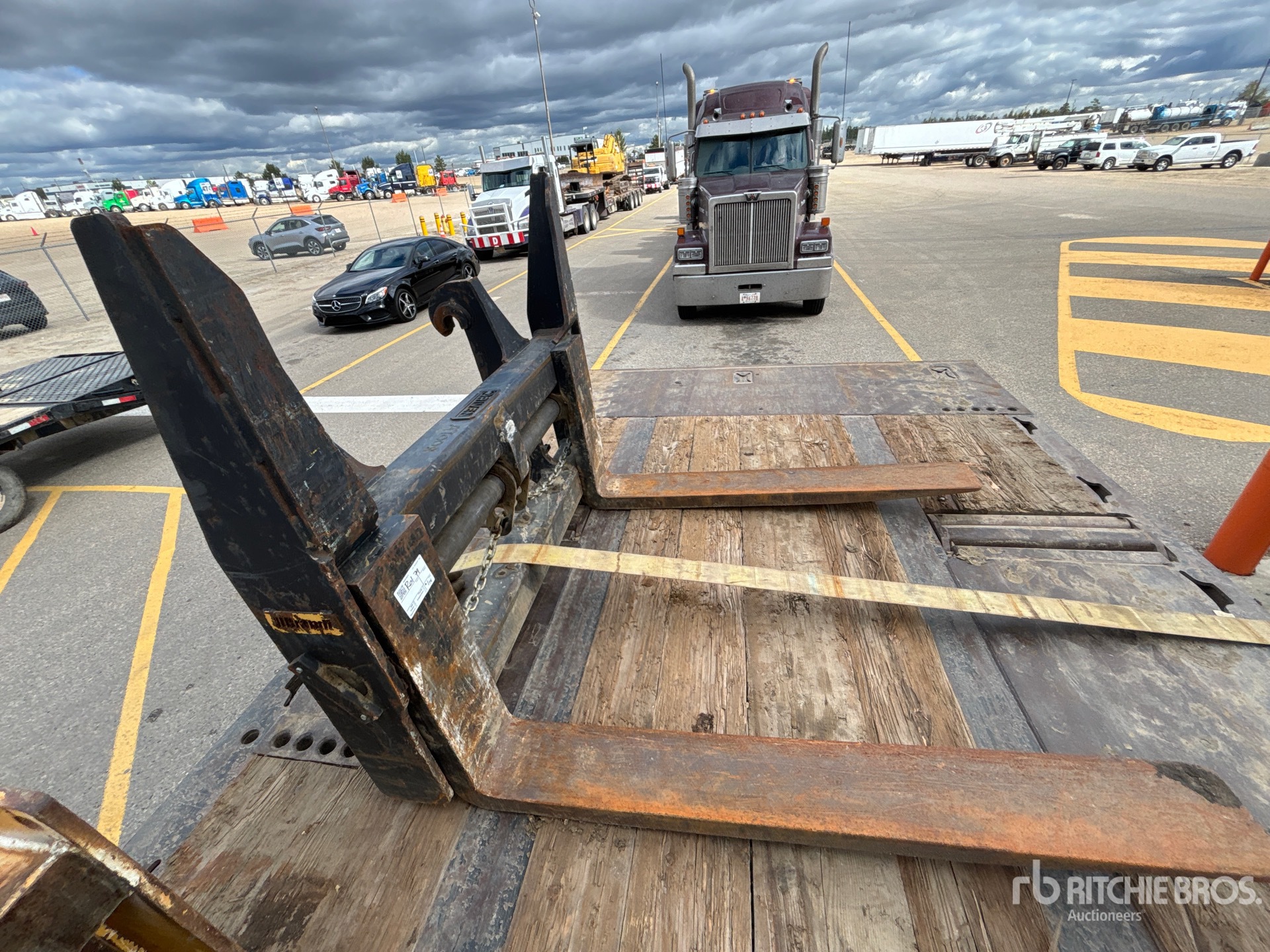 Brandt 60 in - Fits JD 524/624L