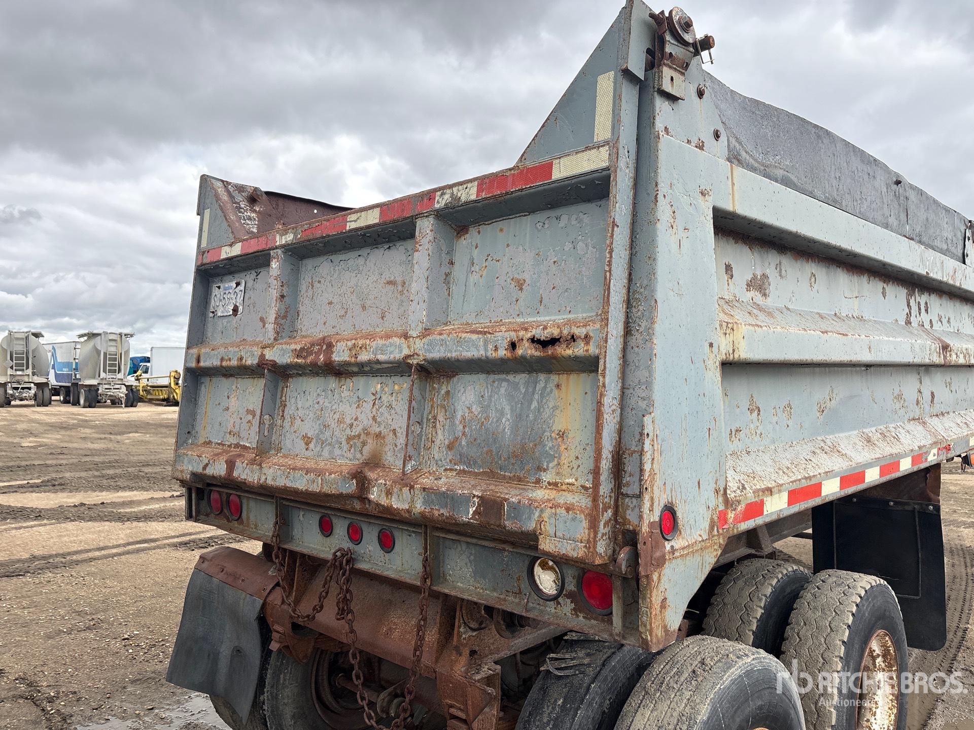 1980 Arnes 23 FT T/A (INOPERABLE)