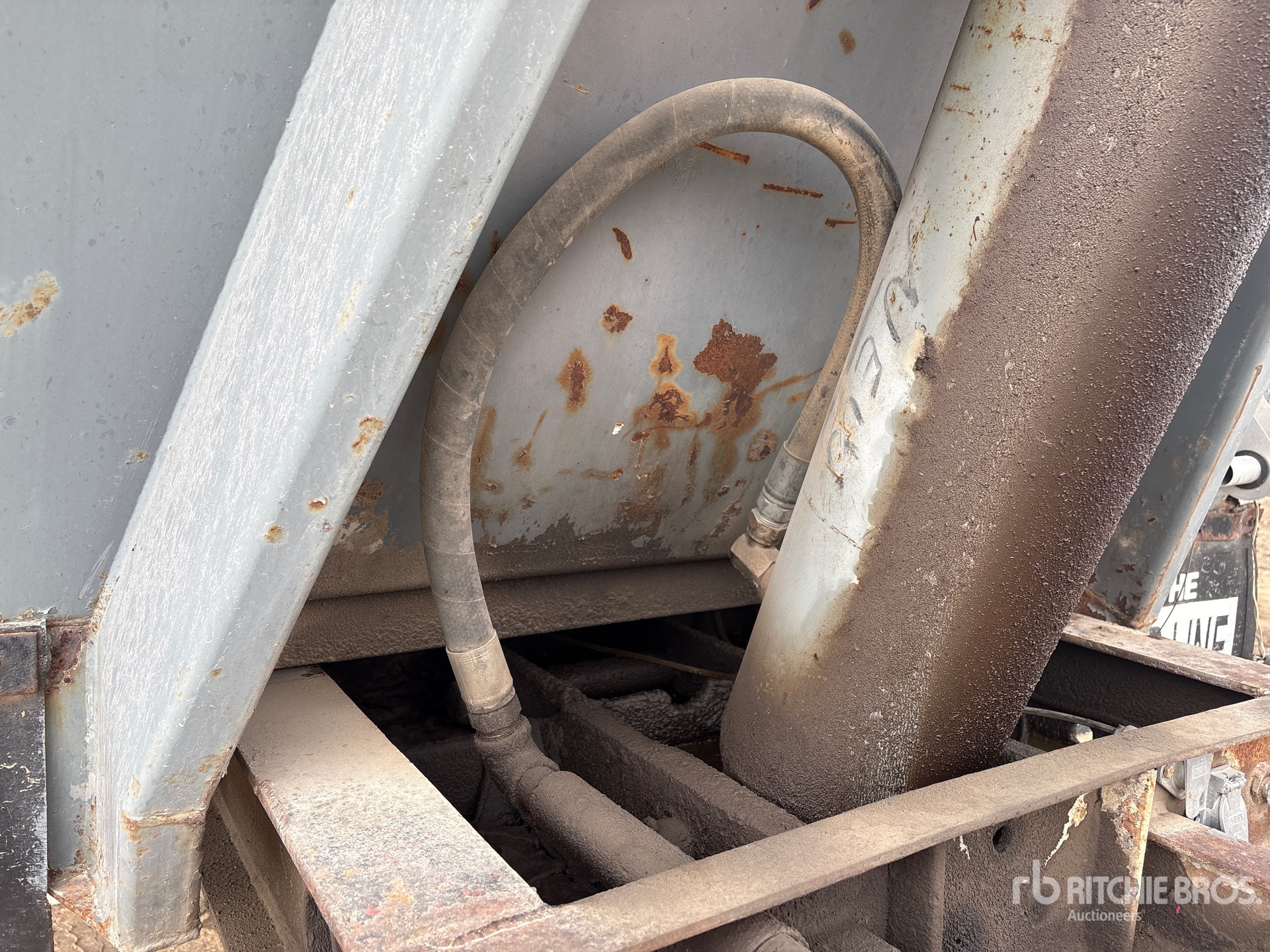 1980 Arnes 23 FT T/A (INOPERABLE)