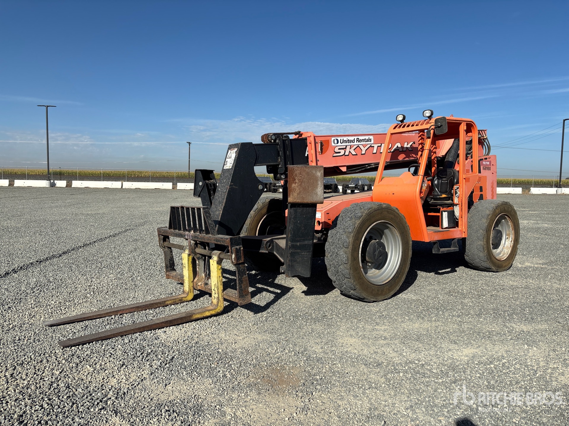 Photo of 2016 Skytrak 10042