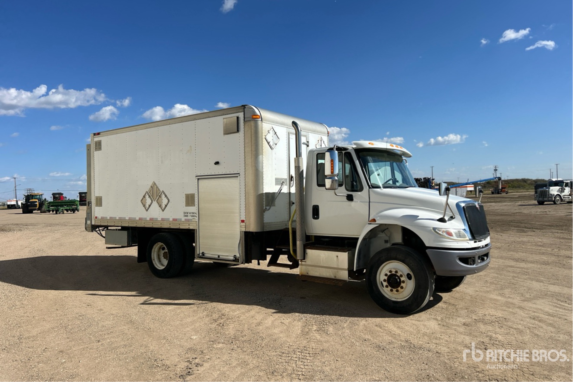2015 International 4300 SBA