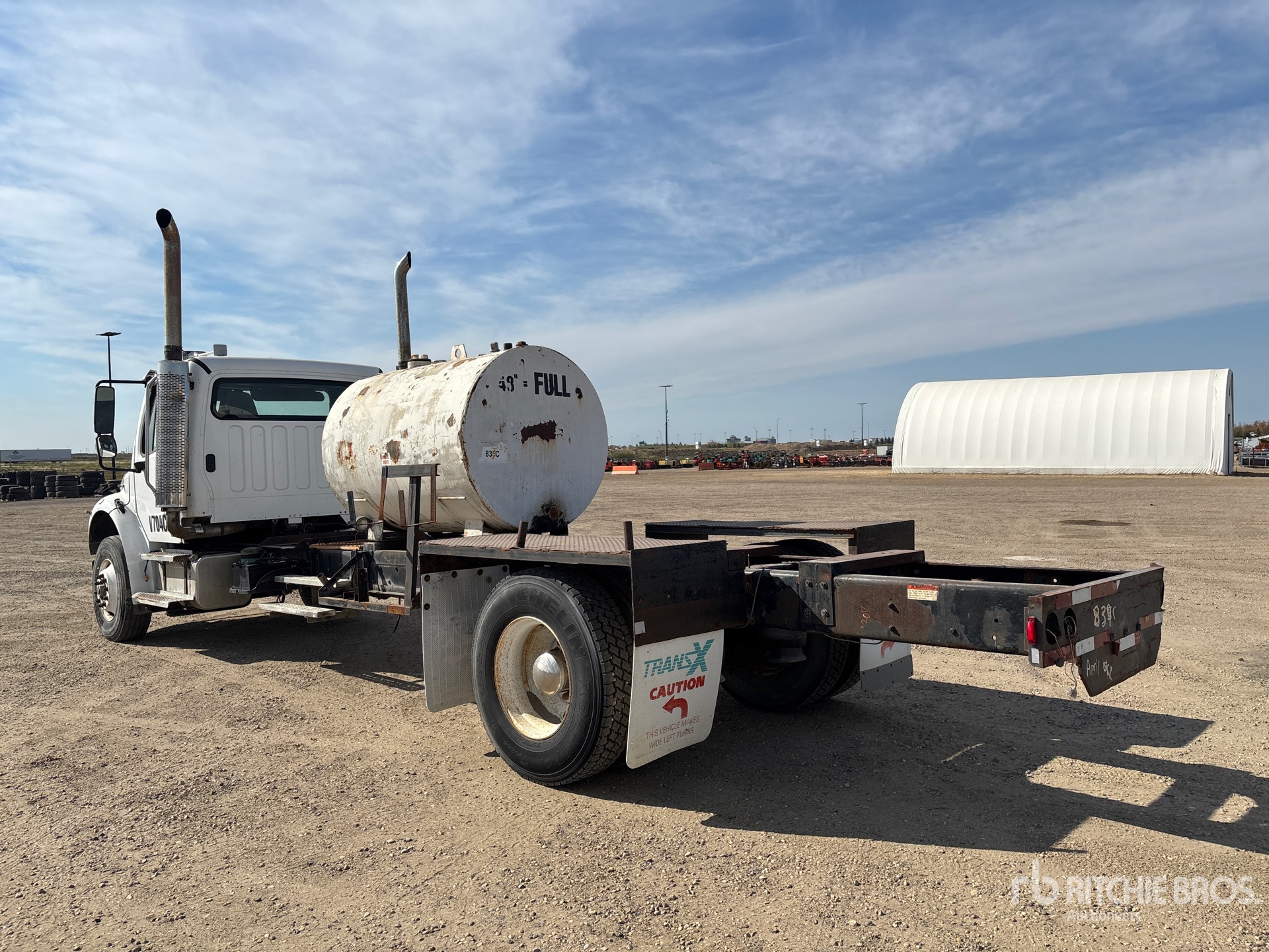 2005 Freightliner M2 106