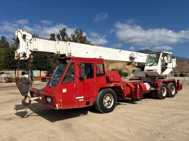 1989 P  Century II T280 28 ton 6x4 Hydraulic Truck Crane
