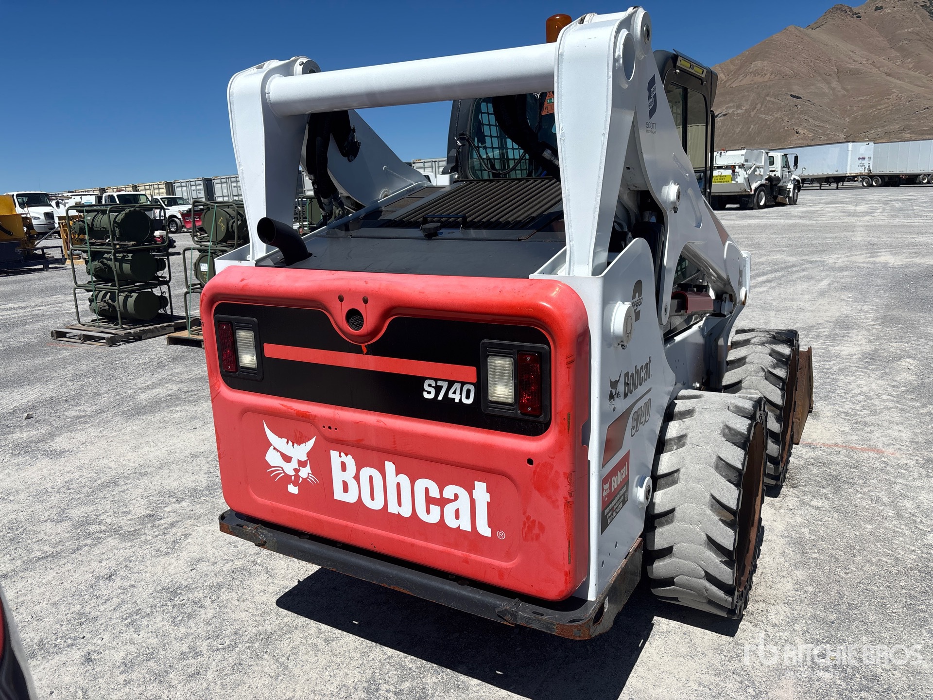 2018 Bobcat S740