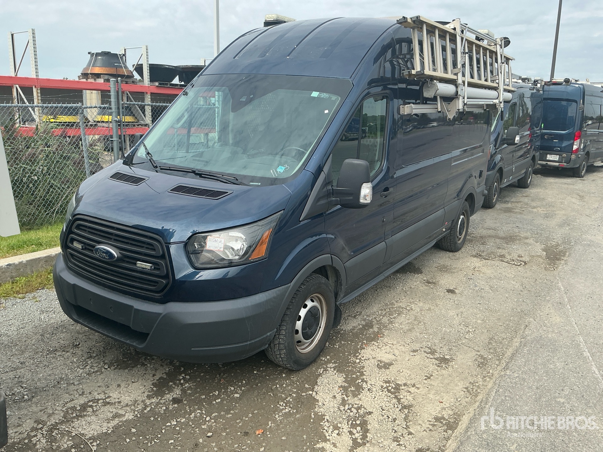 Photo of 2017 Ford TRANSIT 350