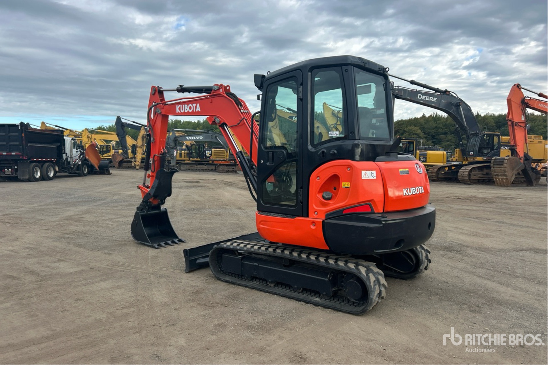 2015 Kubota KX040-4