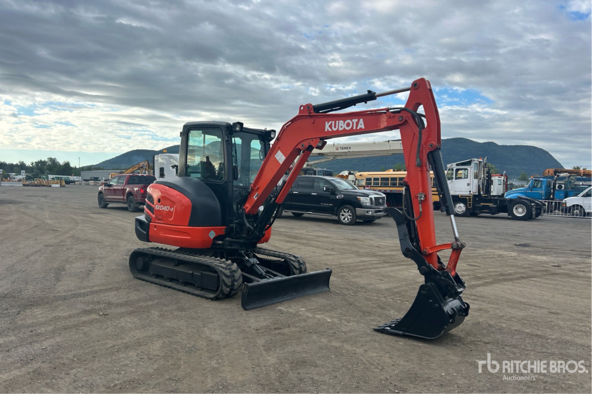 2015 Kubota KX040-4