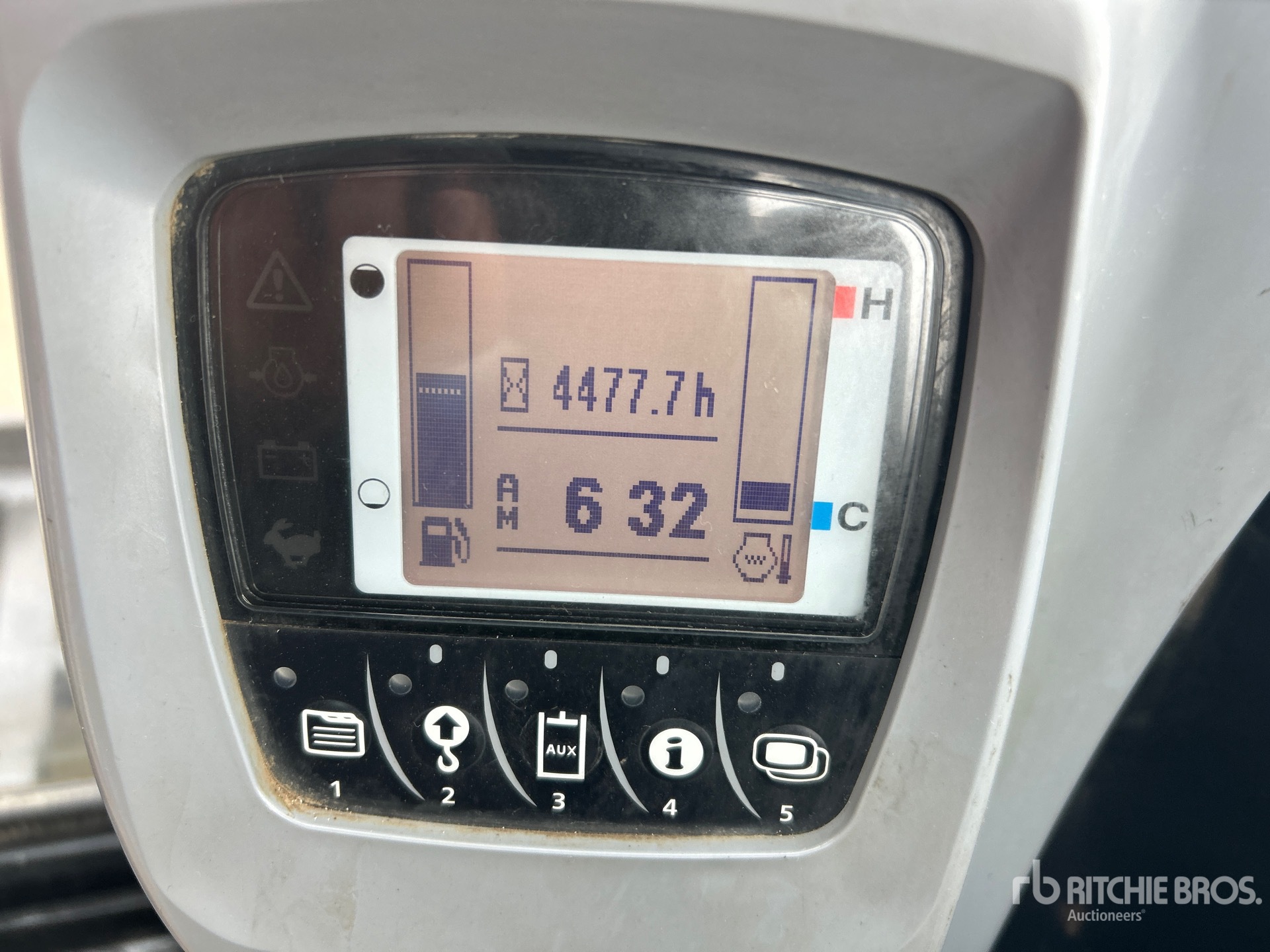 2015 Kubota KX040-4