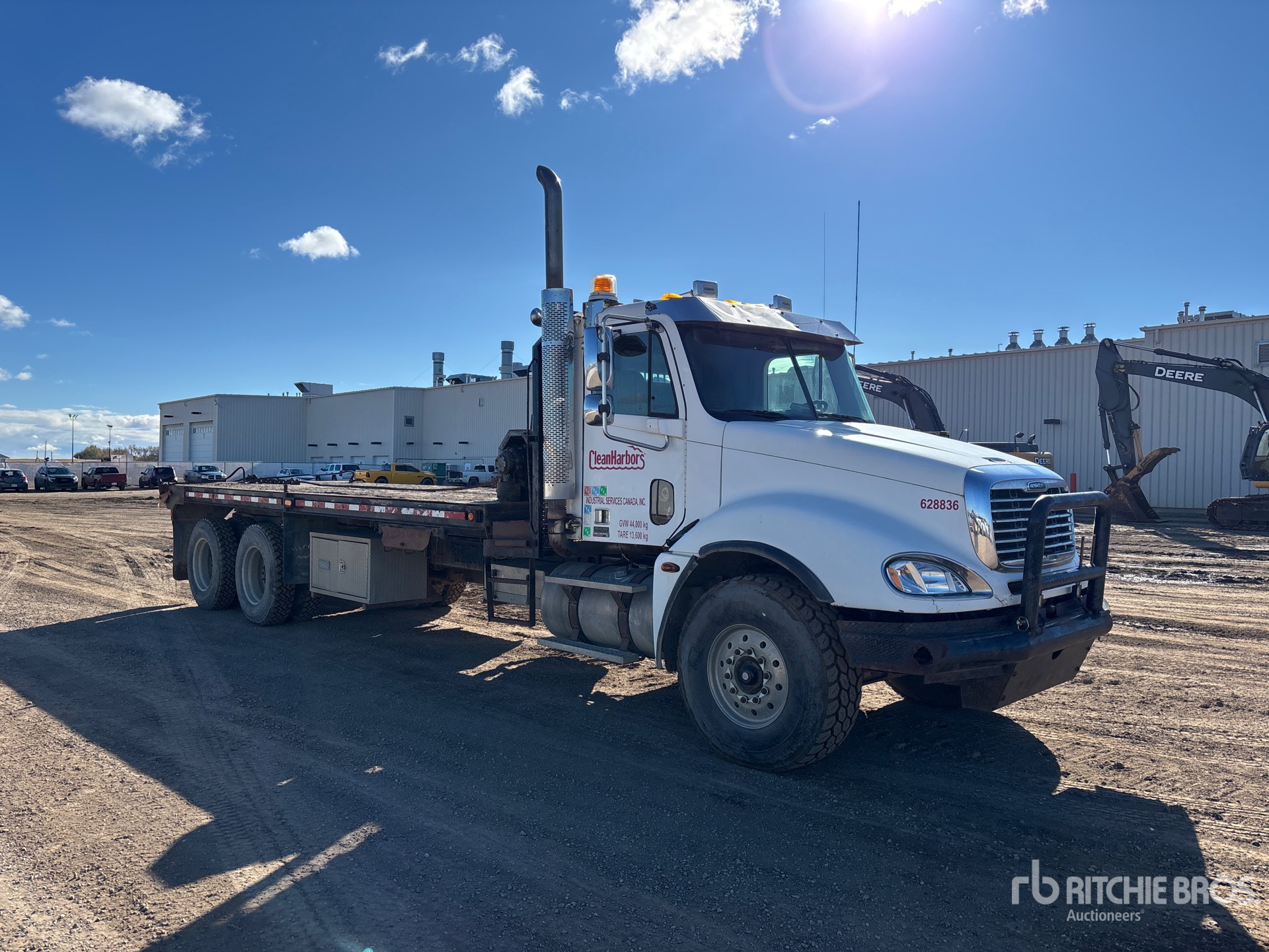 2005 Freightliner Columbia 120