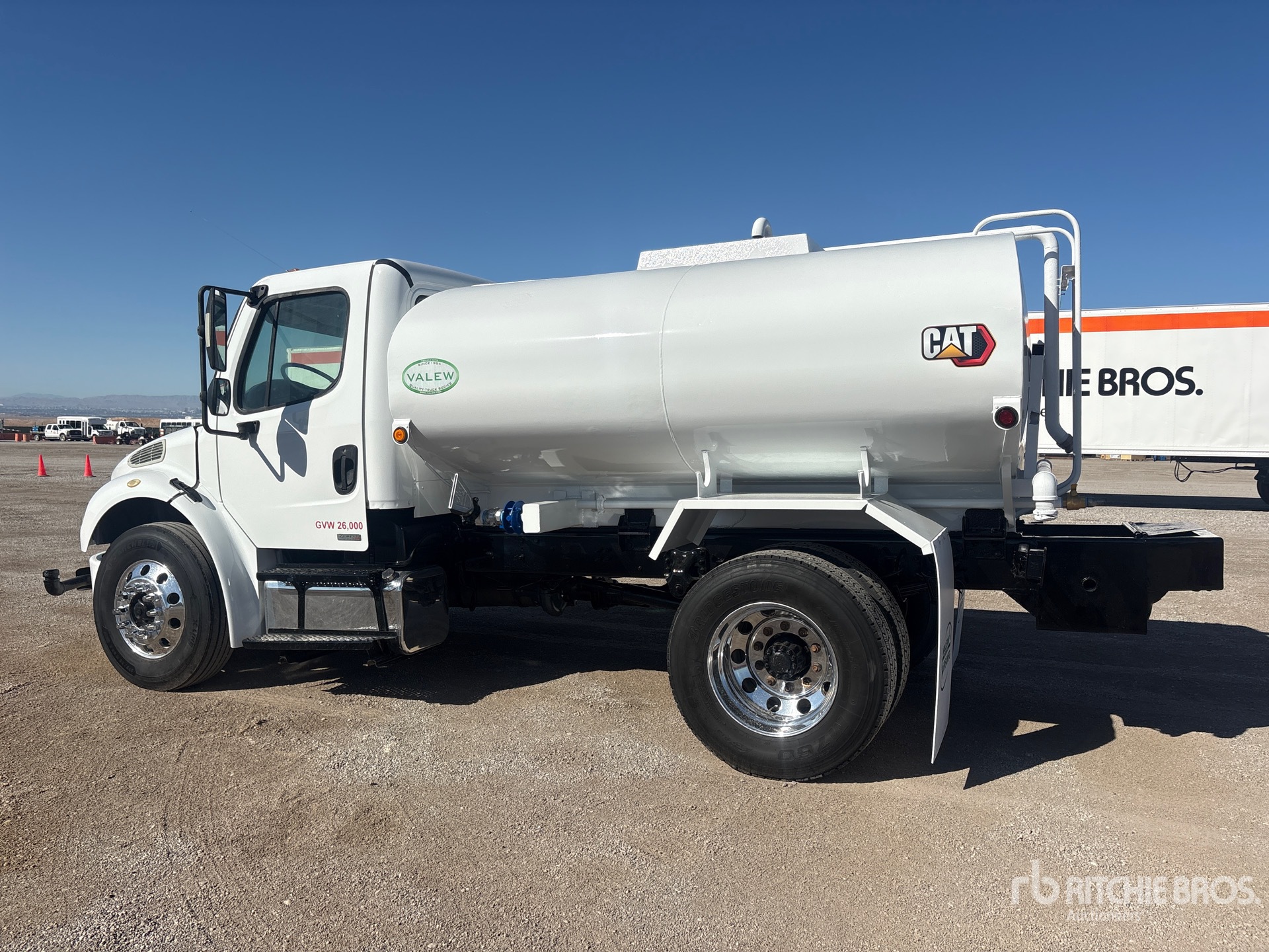 2006 Freightliner M2 106