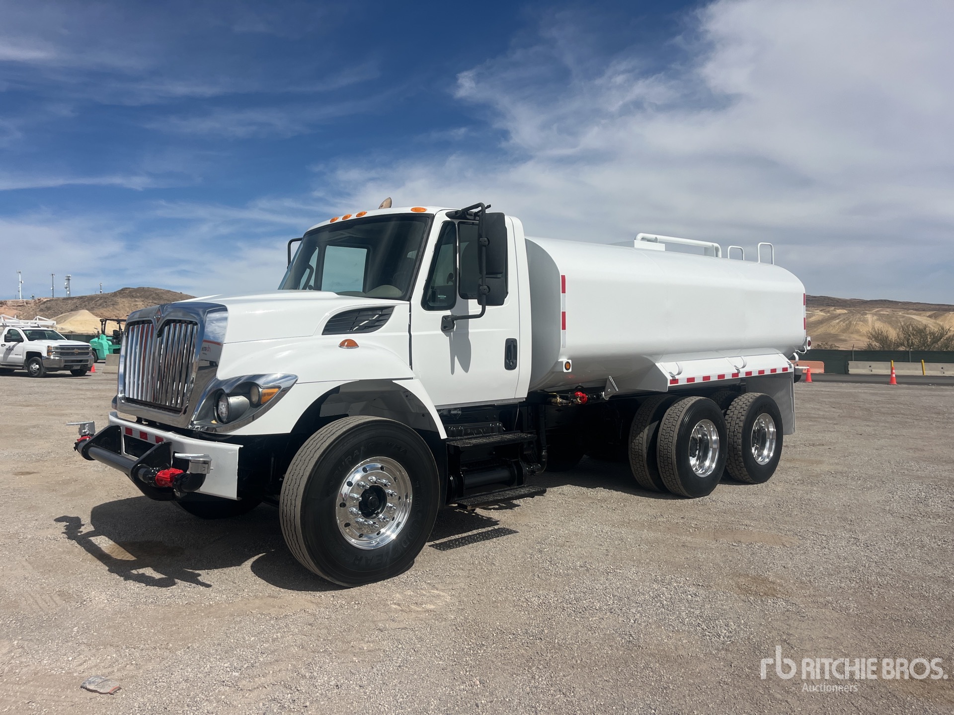 Photo of 2014 International 7300