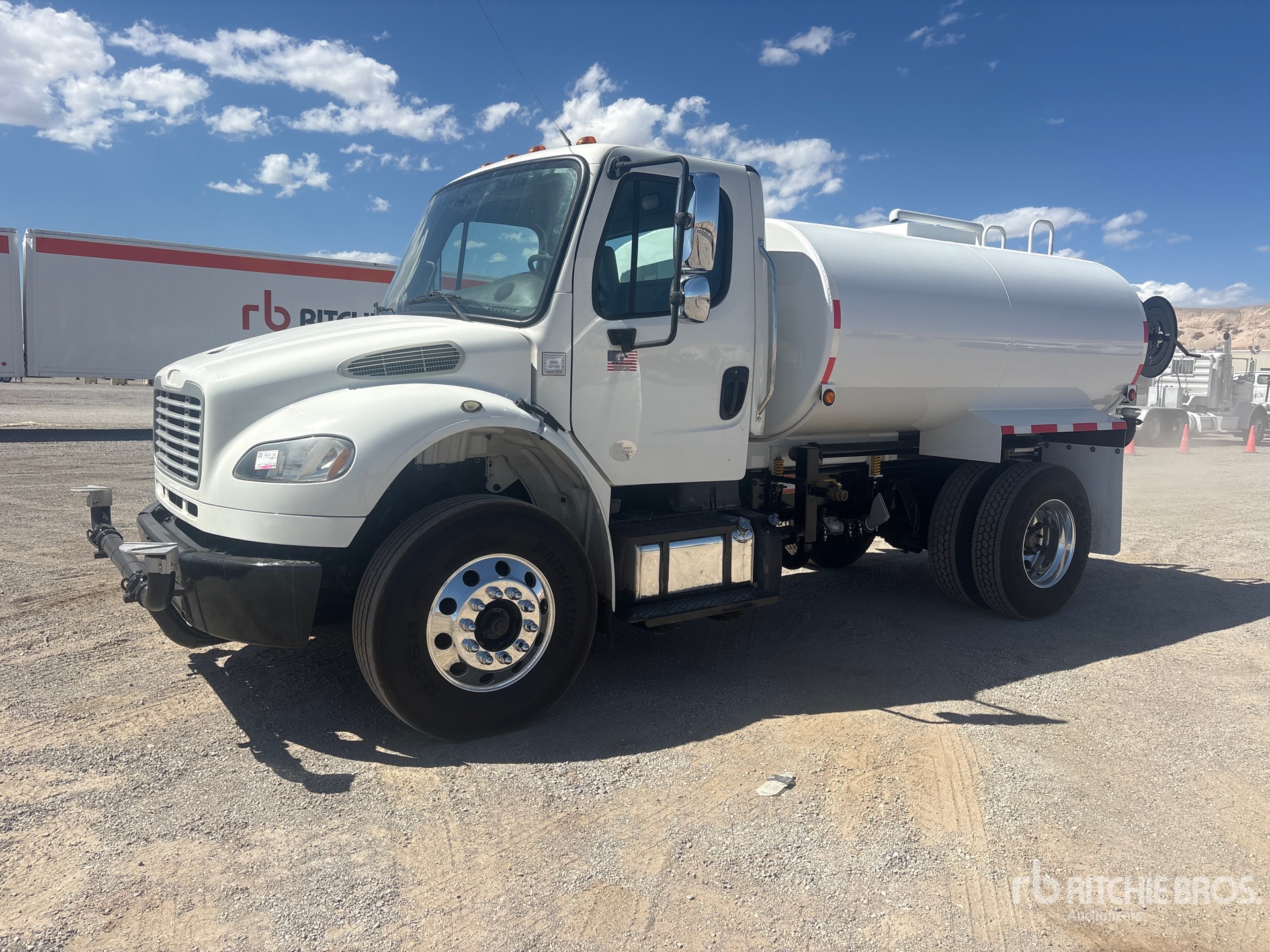 Photo of 2019 Freightliner M2 106