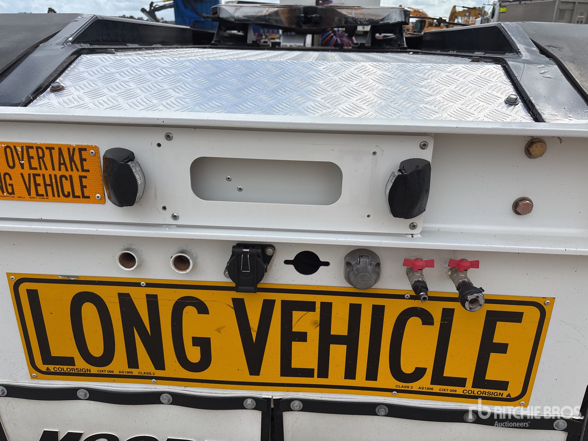 2022 Moore Tri/A Road Train