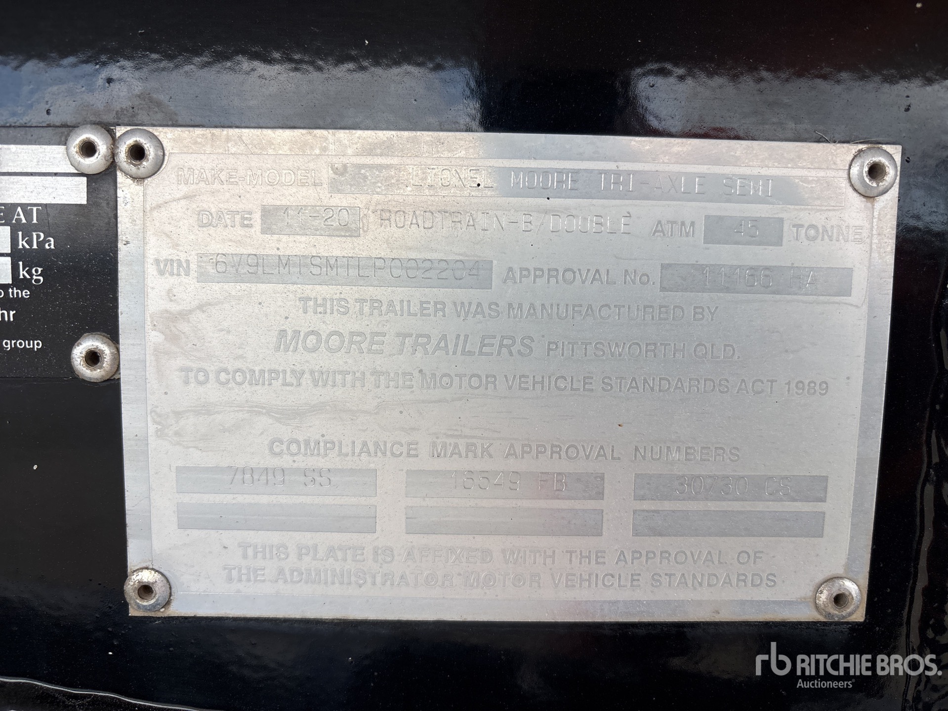 2020 Moore 10 m Tri/A