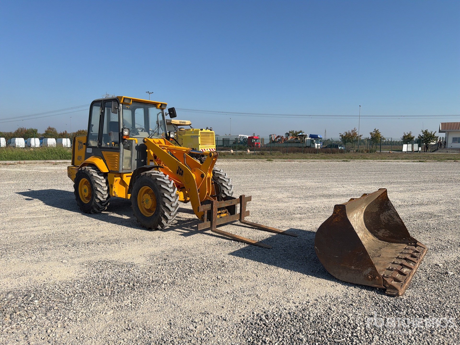 JCB 409