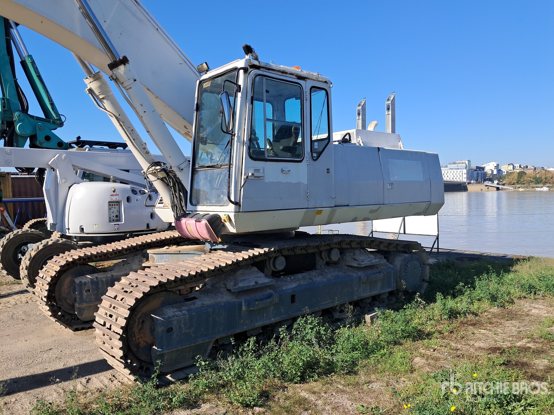 Photo of 1990 Komatsu PC400